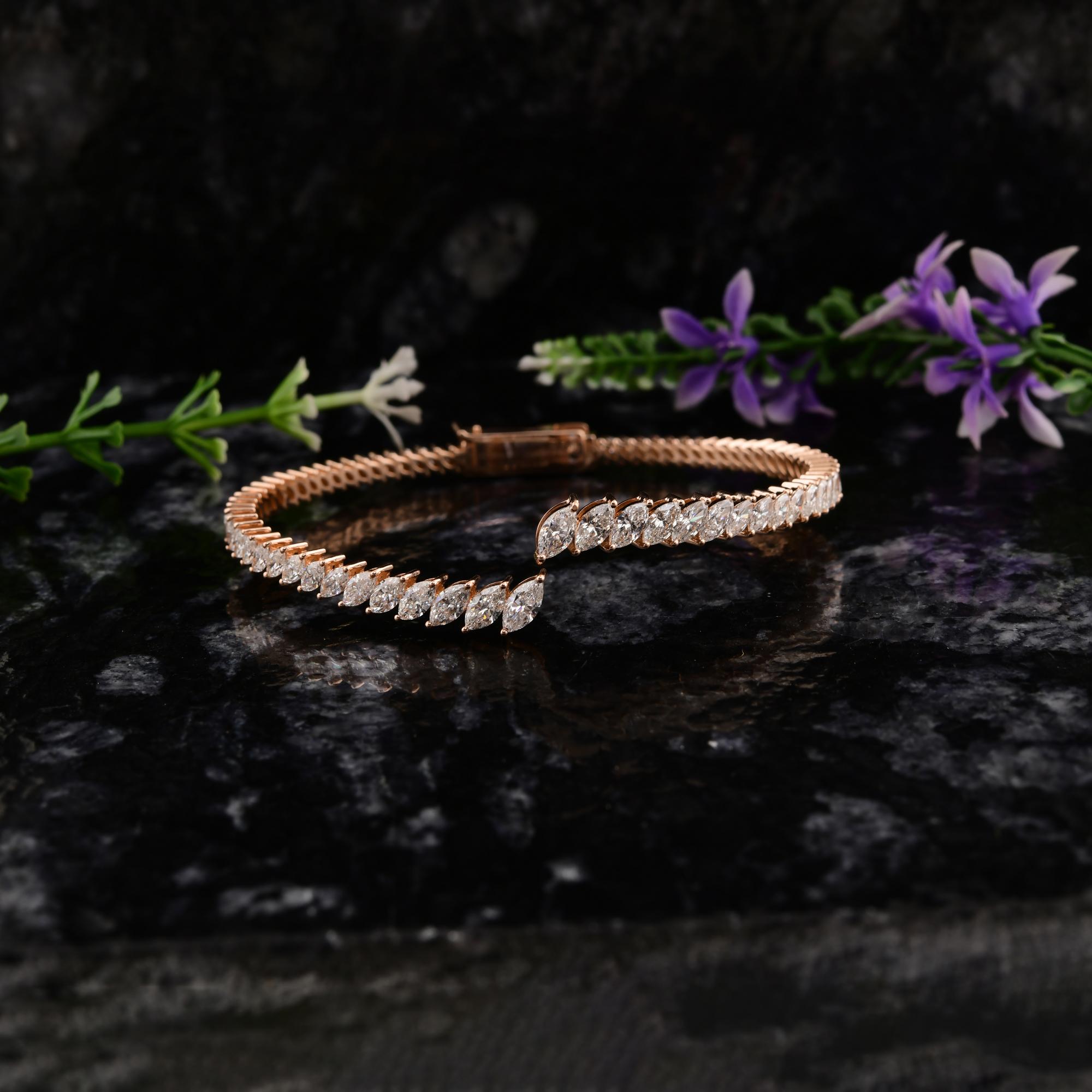 Brazalete abierto de diamantes talla marquesa SI/H 4,87 qt Oro rosa 18k Joyas finas Corte marquesa en venta