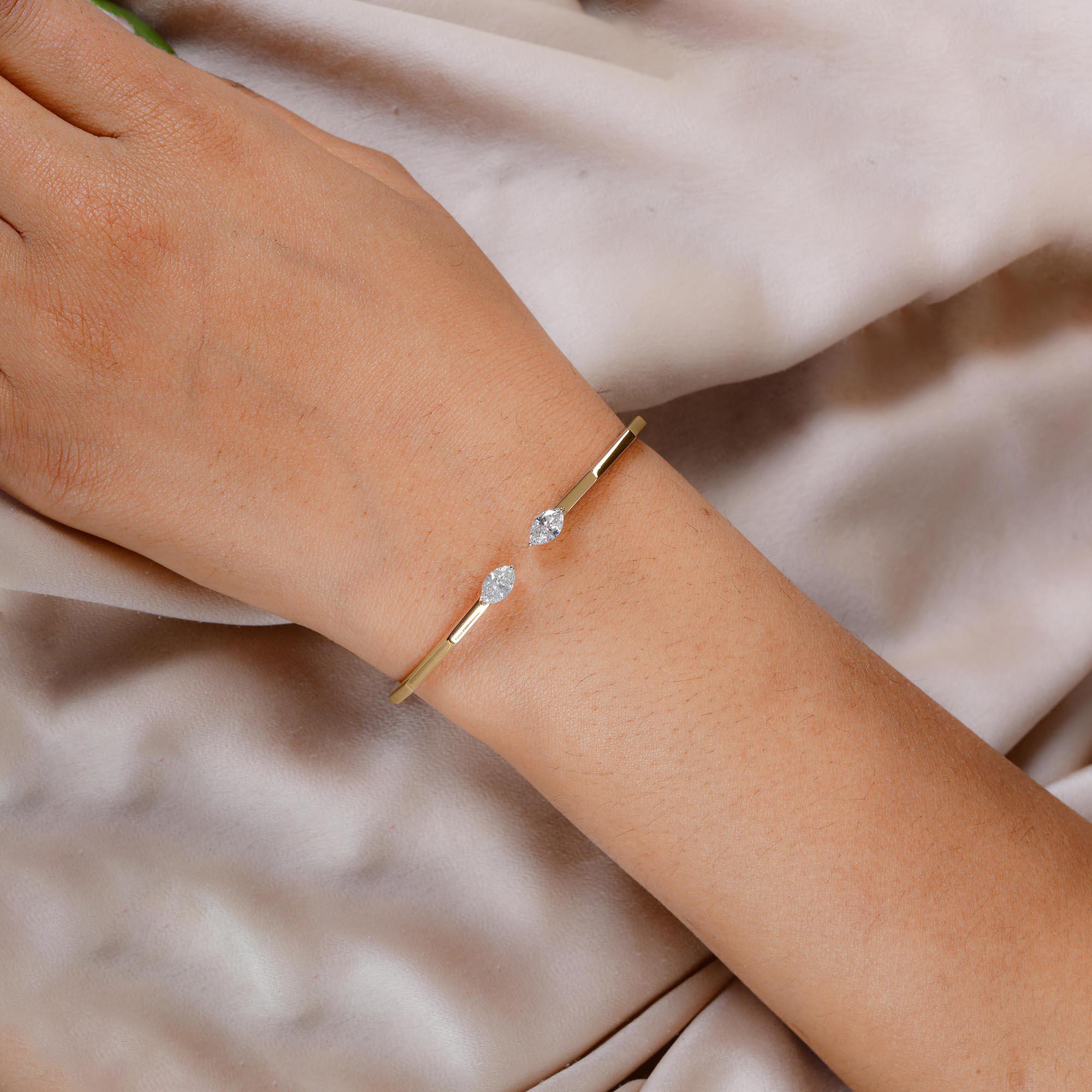 Bracelet manchette en or jaune 18k avec diamant naturel SI/H de taille marquise Pour femmes en vente