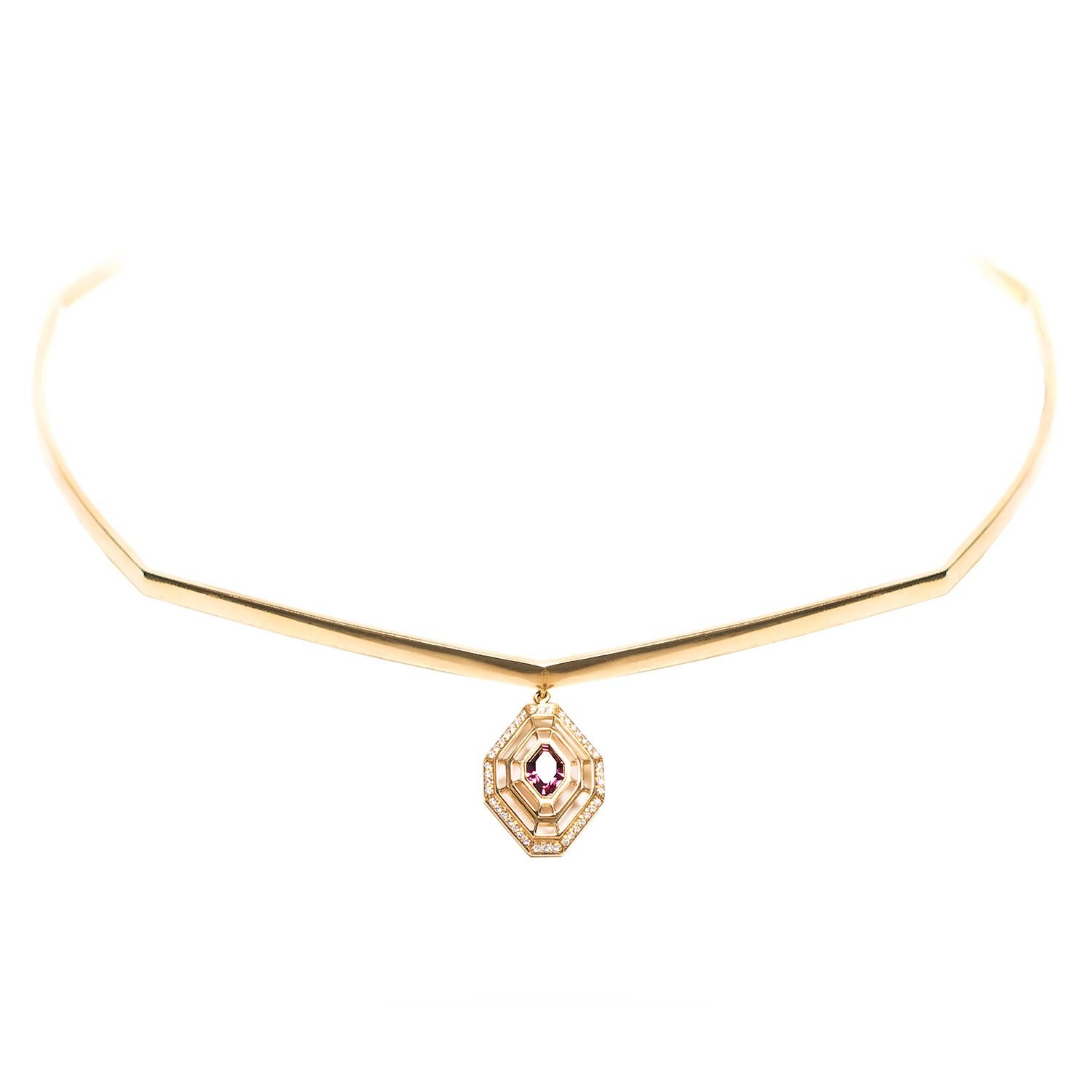 Mixed Cut RODOLITES Diamond Yellow Gold Chocker Necklace For Sale