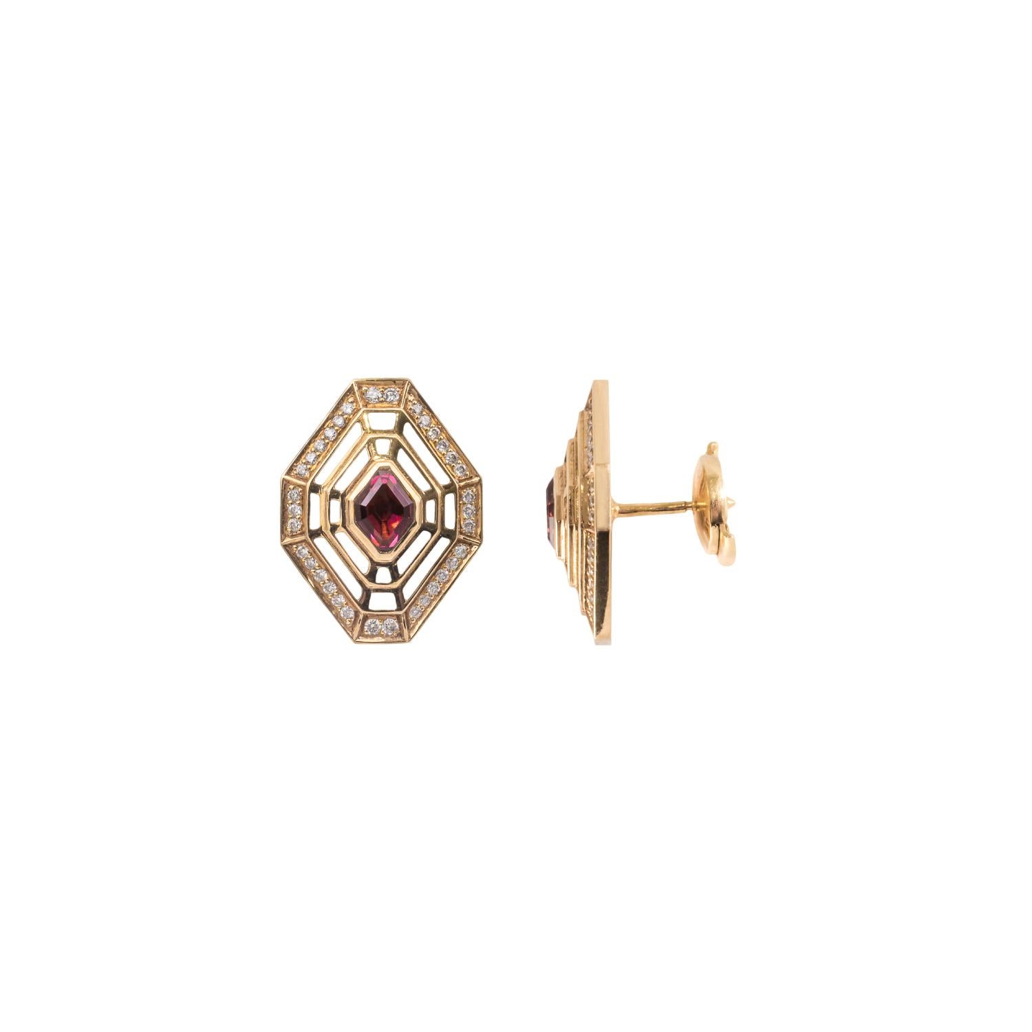 18 Carat Rose Gold Earrings with Rhodolites and Diamonds.HAND CARVED STONES made from a specific unique designed. HANDCRAFTED IN FRANCE.
The Designer, Bénédicte, decided to Produce all her Creations in her country of origin, France, to Honor and