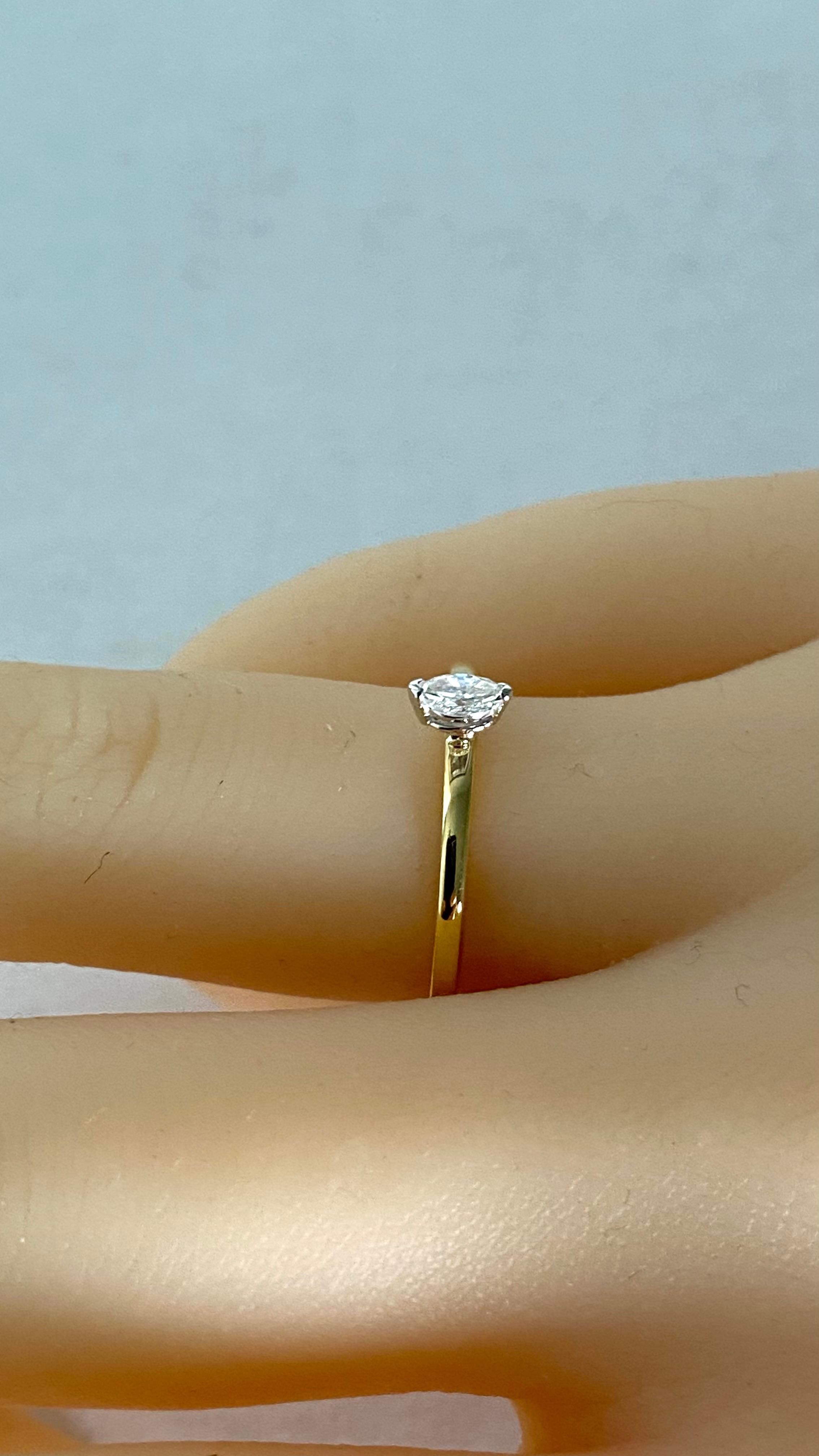 Marquise Cut Marquise Diamond 18 Karat Yellow and White Gold Engagement or Friendship Ring
