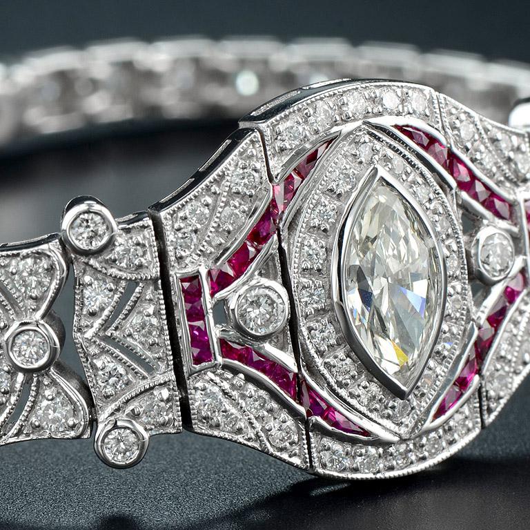 Marquise Diamond 2.50 Carat Ruby Diamond Bracelet In New Condition In Bangkok, TH