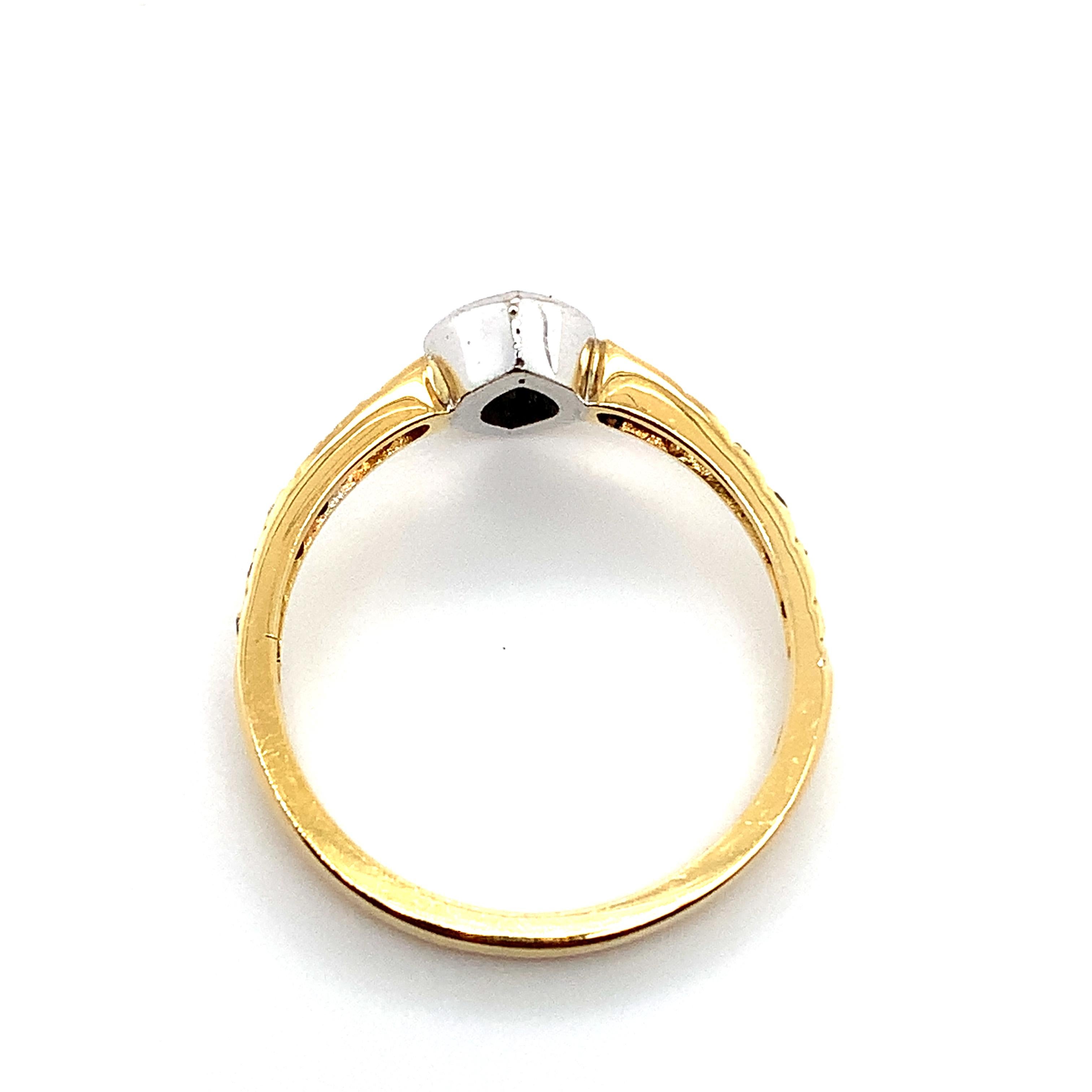 Art Deco Marquise diamond art deco engagement ring 18k yellow gold For Sale