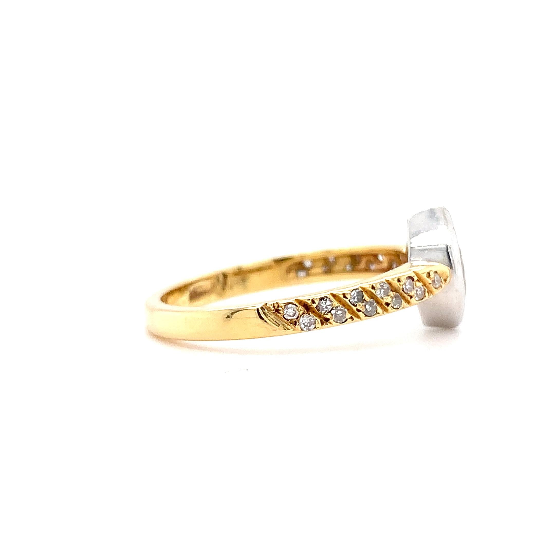 Marquise diamond art deco engagement ring 18k yellow gold For Sale 1