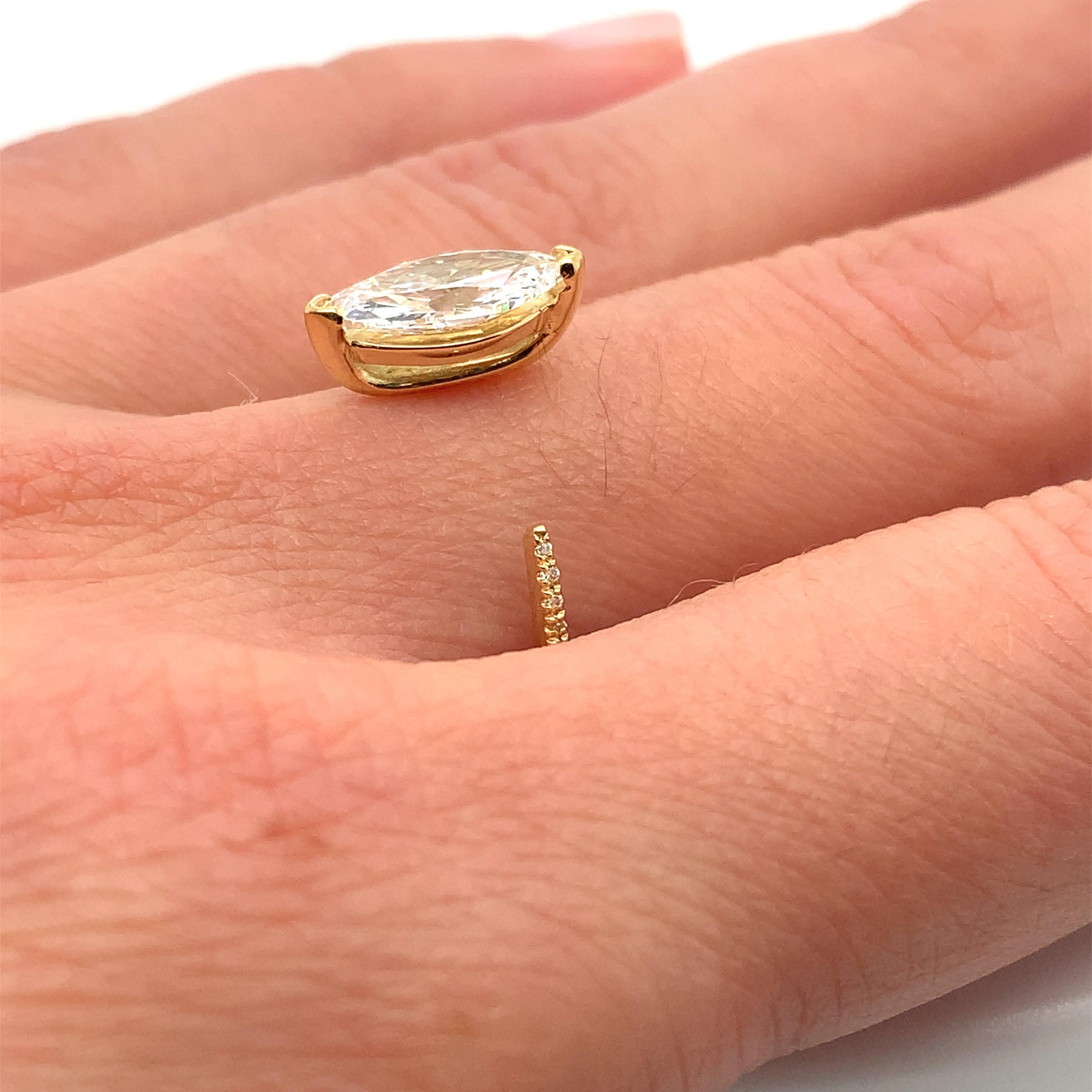Women's Marquise diamond art deco split open band cocktail ring 18k yellow gold For Sale