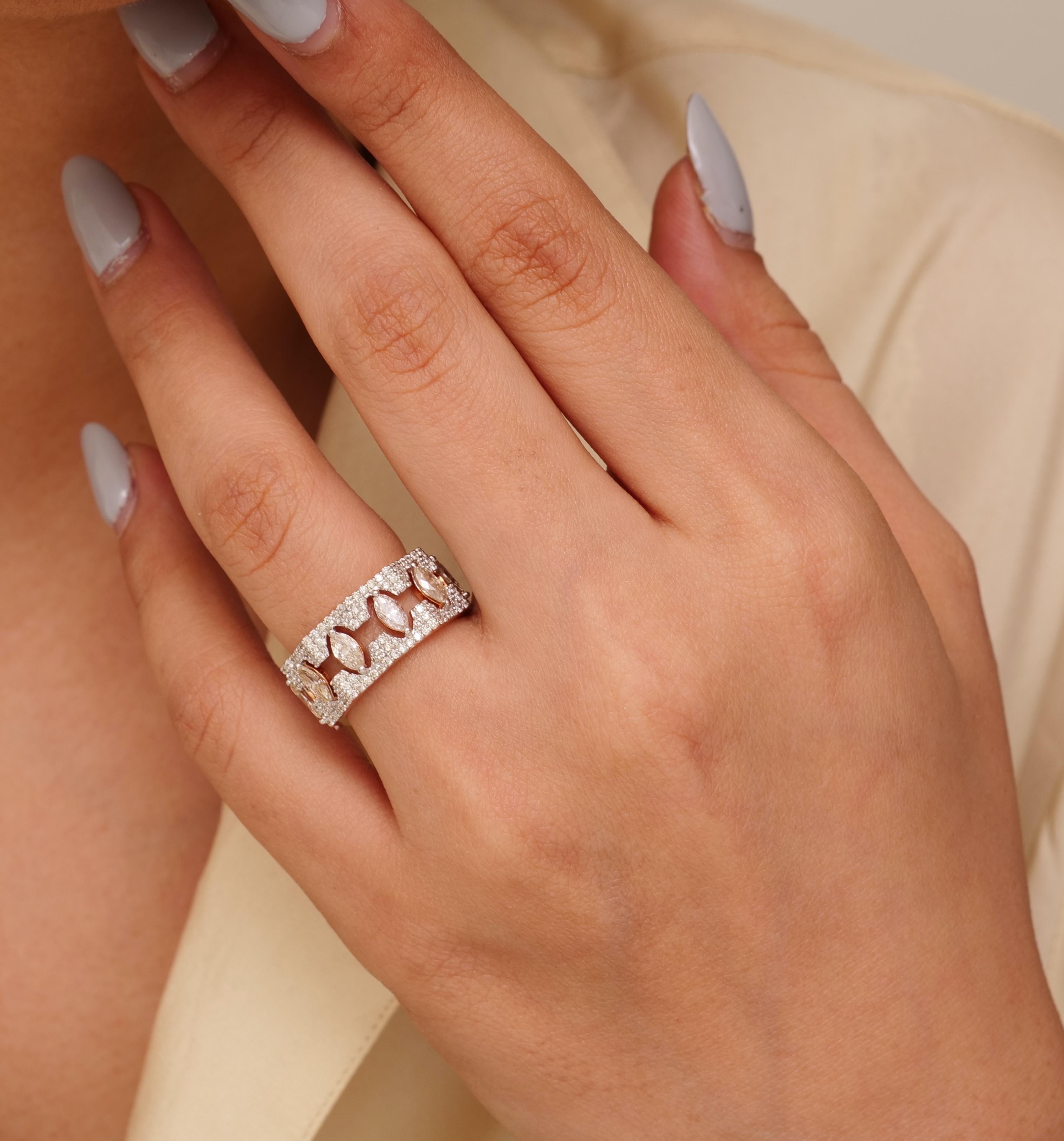 Anillo con banda ancha de diamantes marquesa en oro macizo de 14 quilates (certificado) Art Decó en venta