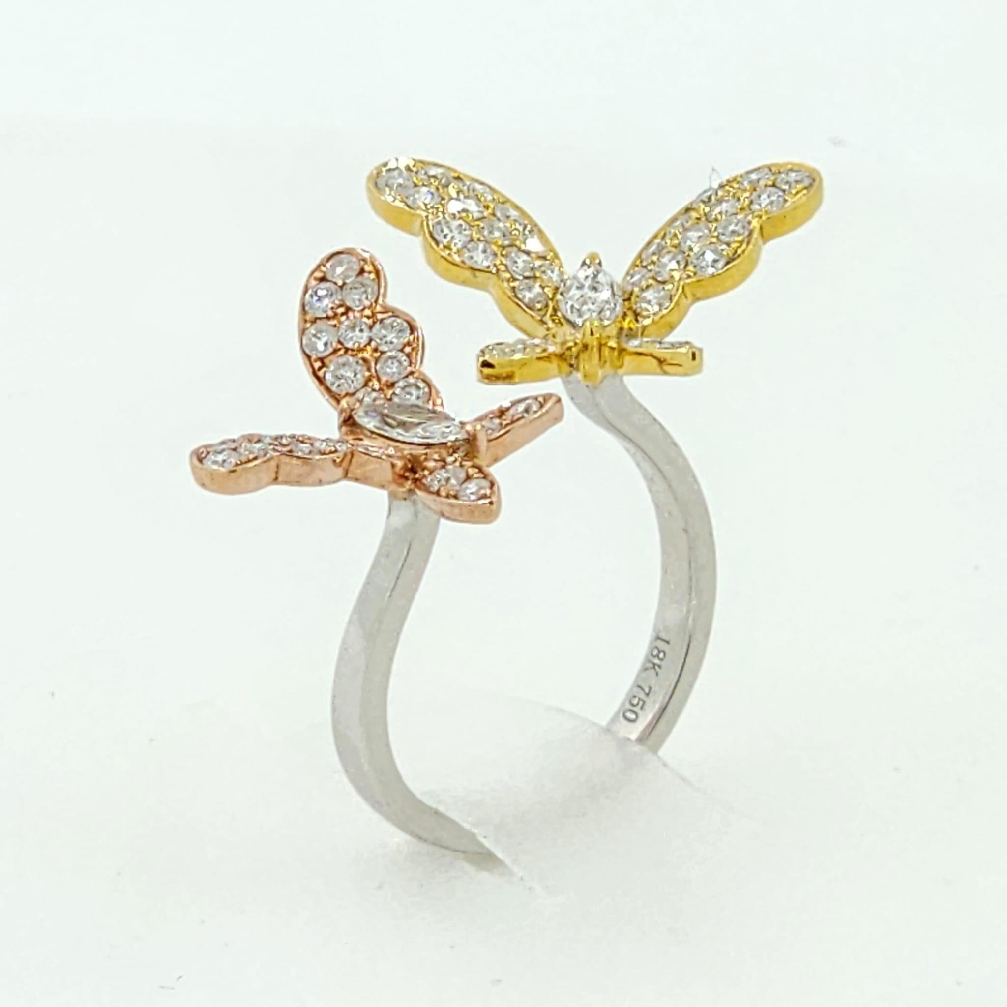 Marquise Diamond Butterfly Ring in 18 Karat Gold In New Condition For Sale In Hong Kong, HK