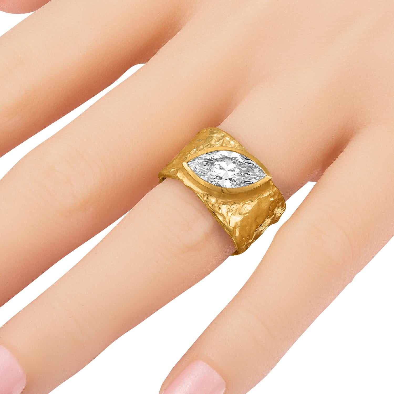 Marquise Cut Marquise Diamond Cigar Band Ring in 22k Gold For Sale