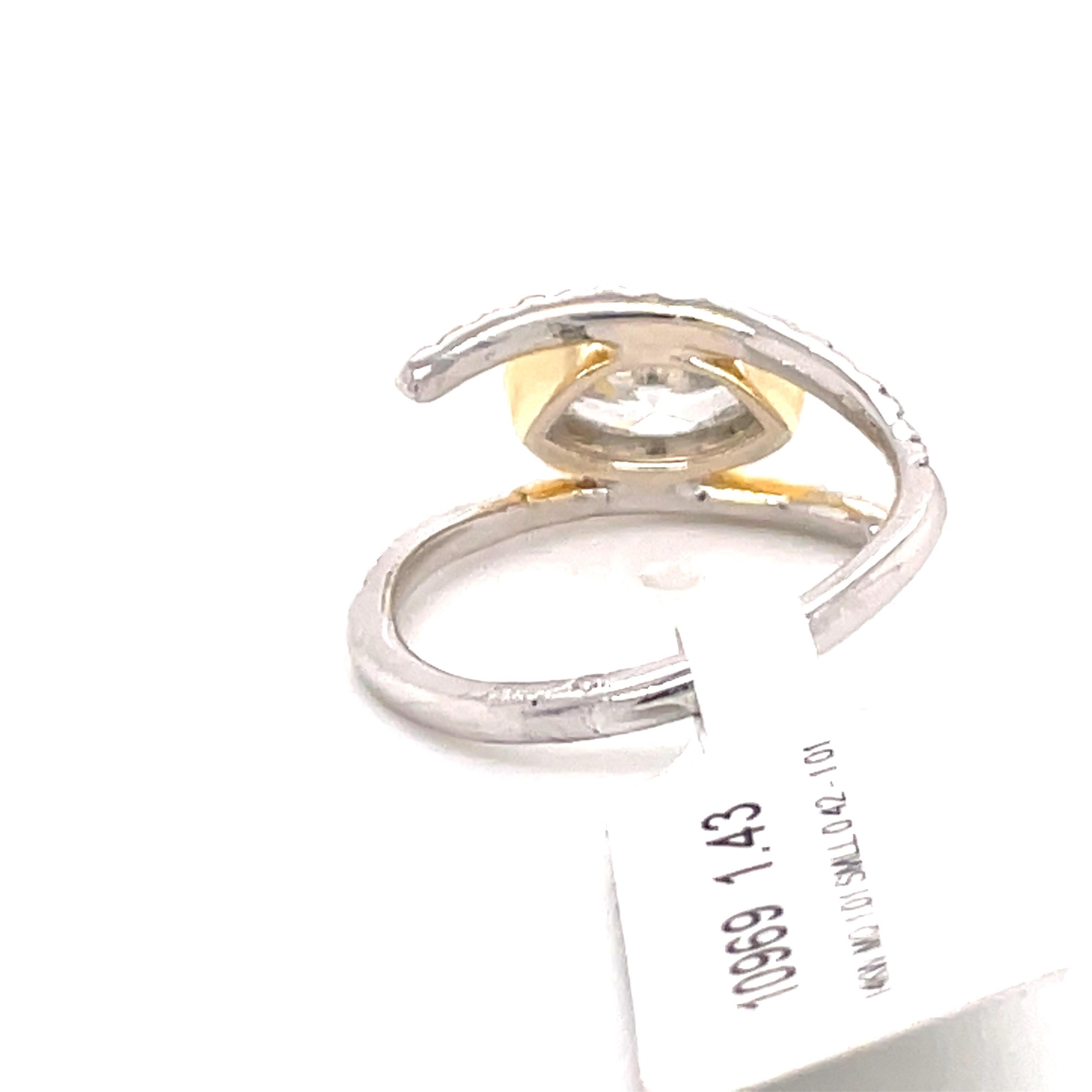 Marquise Diamond Crossover Ring 1.43 Carat 14 Karat White and Yellow Gold For Sale 4