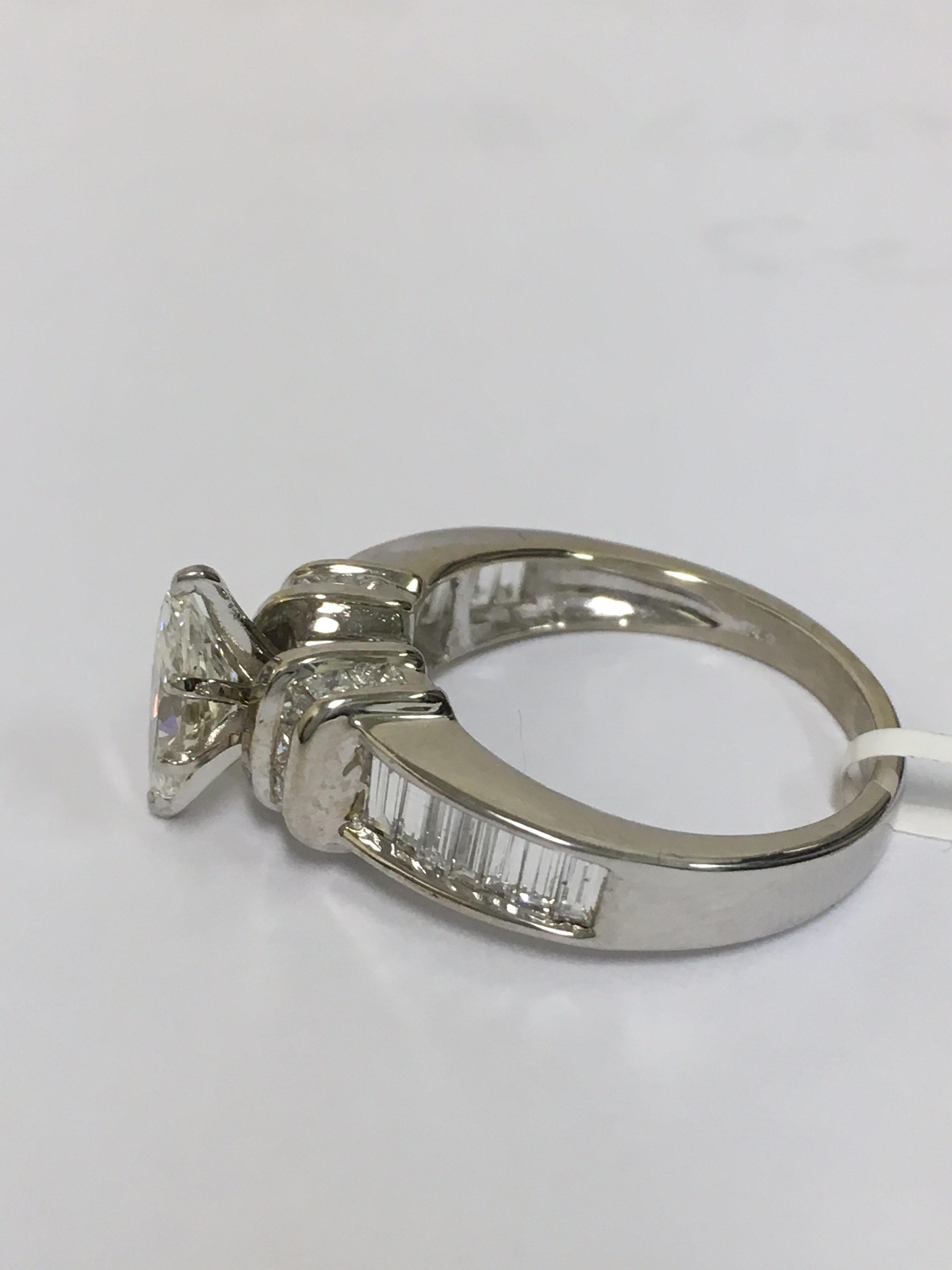 marquise cut diamond wedding ring sets