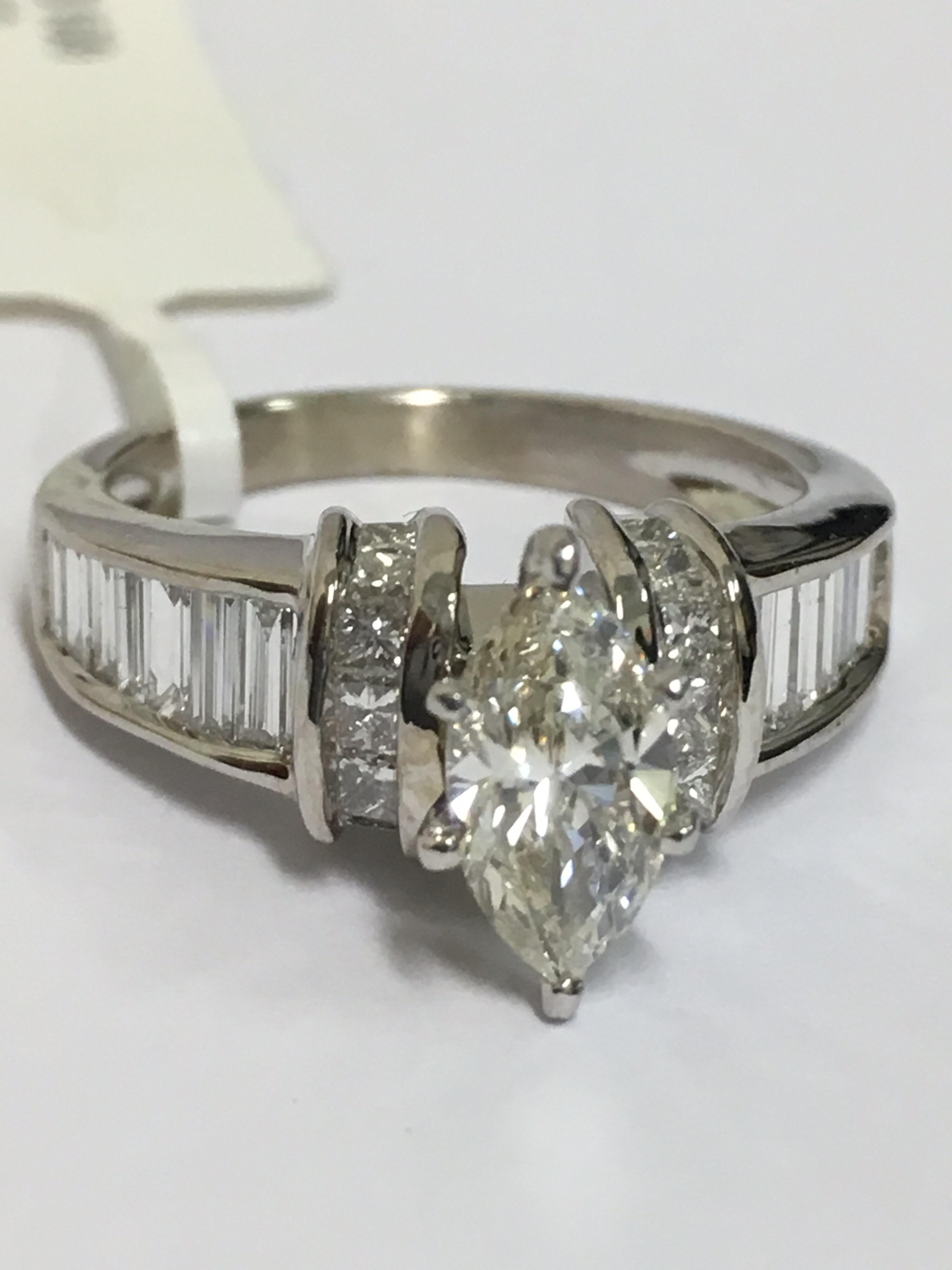 marquise engagement ring set