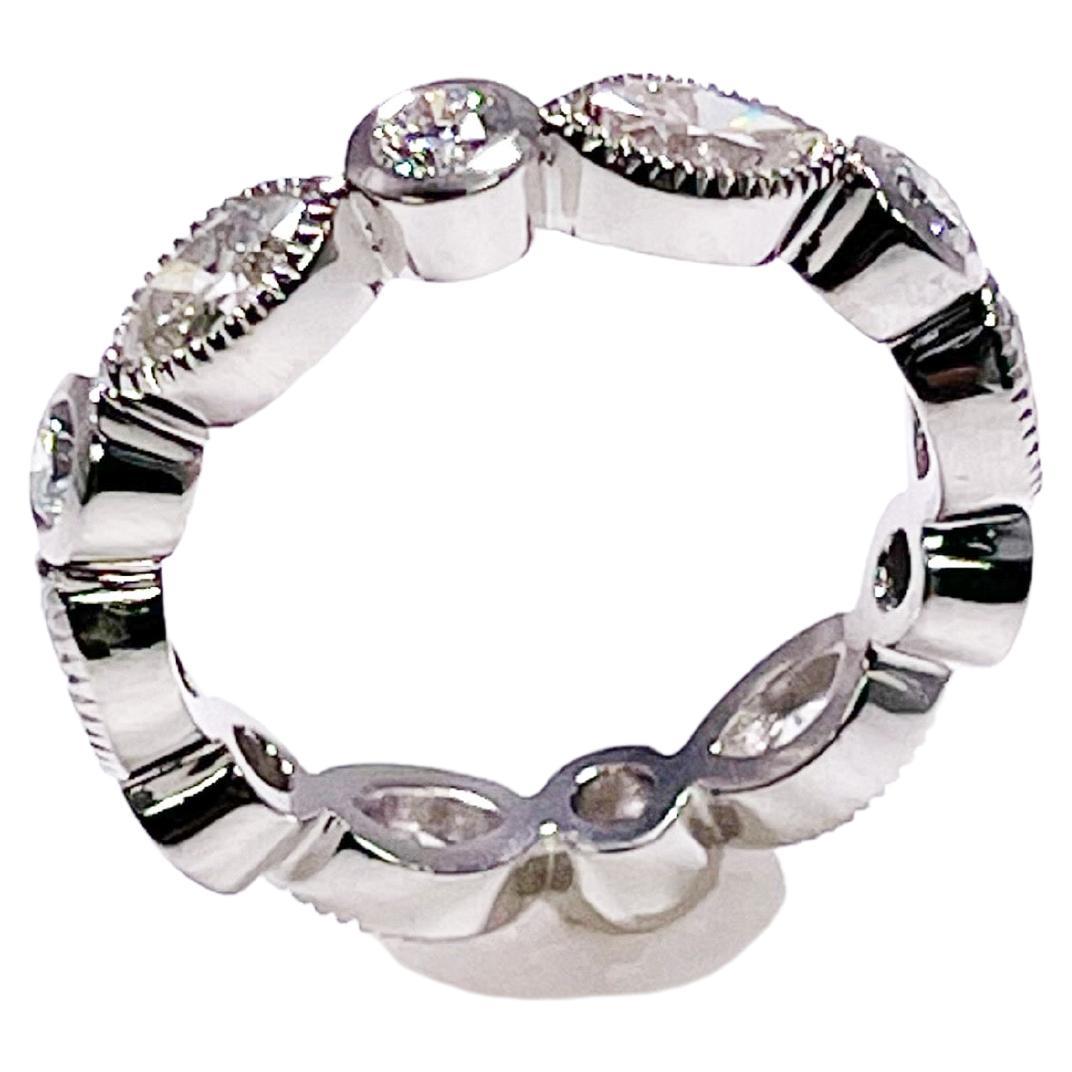 Marquise-Diamant-Eternity-Ring aus Platin 1,50 Karat