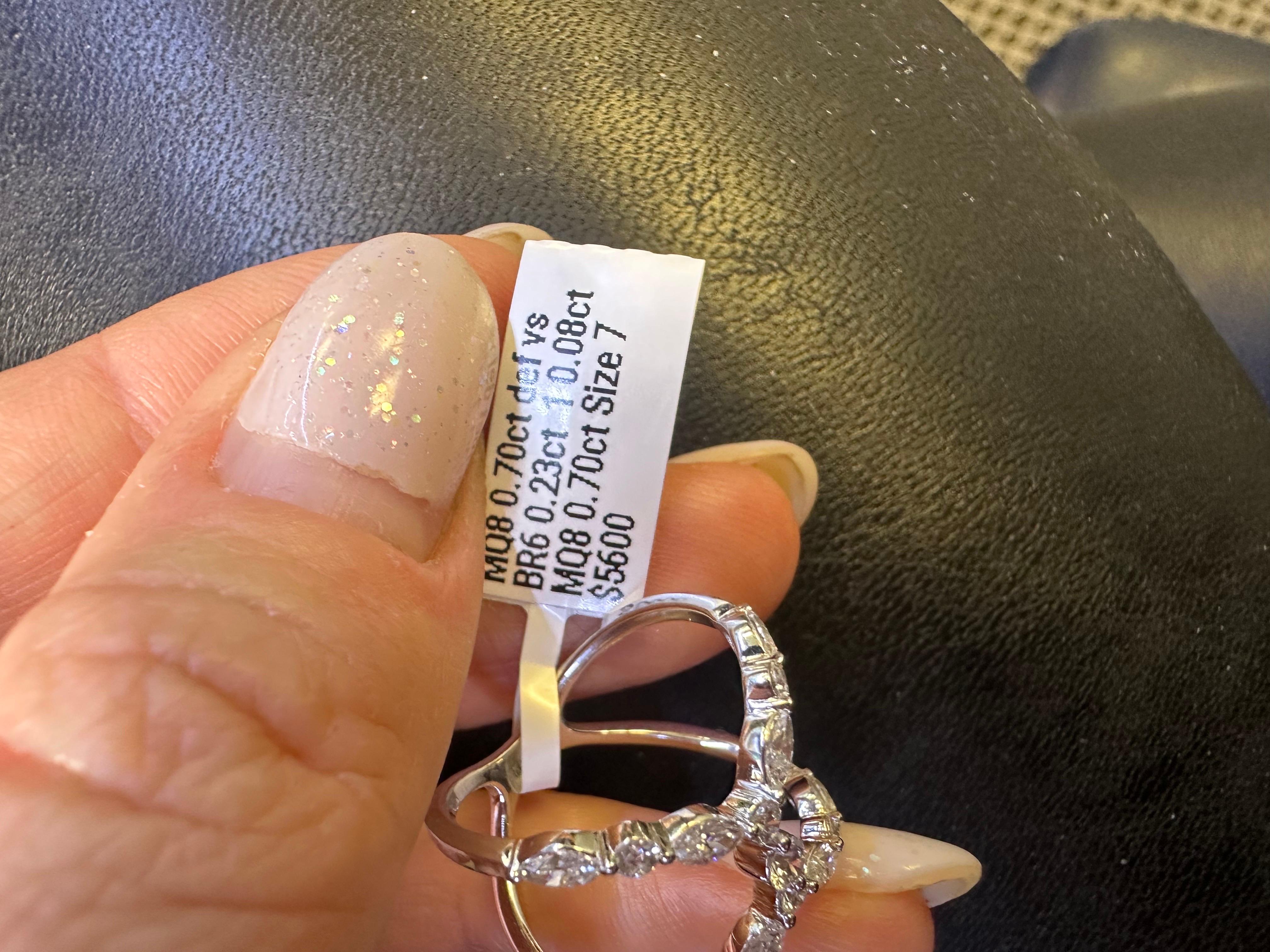 Marquise diamond ring 1.01ct 18KT white gold size 7 In New Condition For Sale In Boca Raton, FL