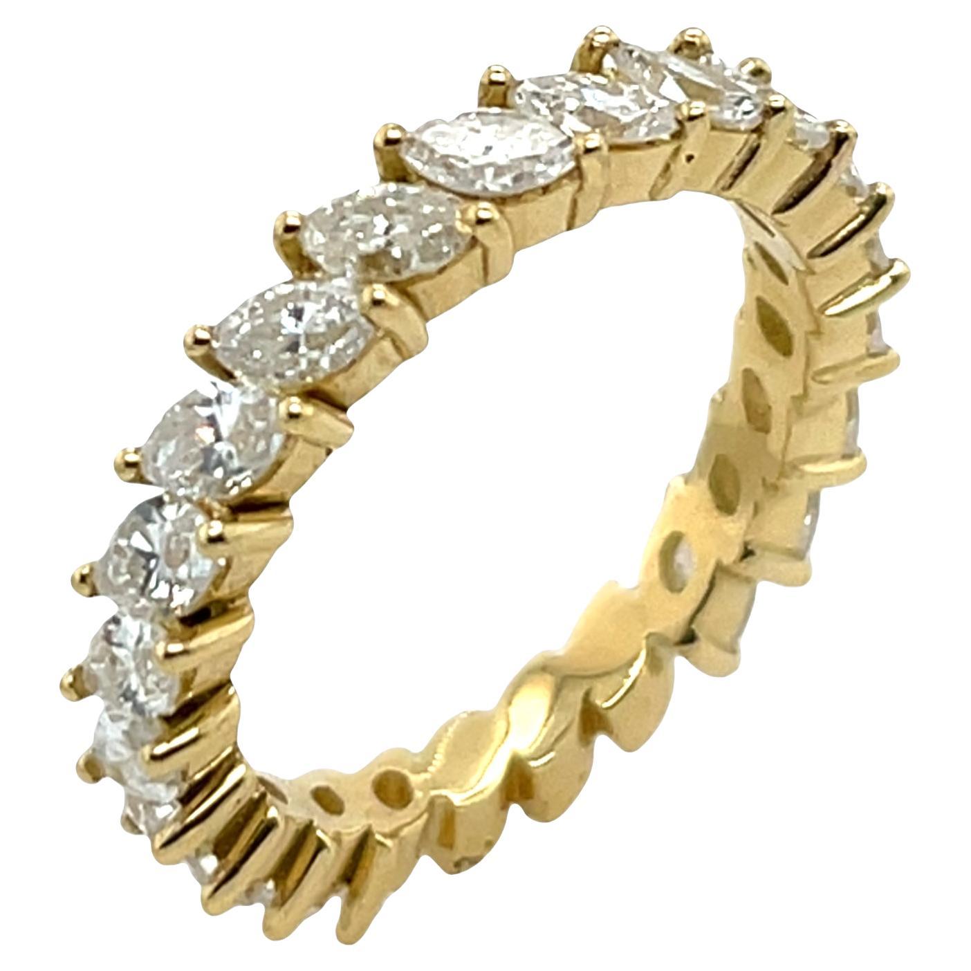 Anello con diamante Marquise in oro giallo 18ct, 2,0ct di diamanti