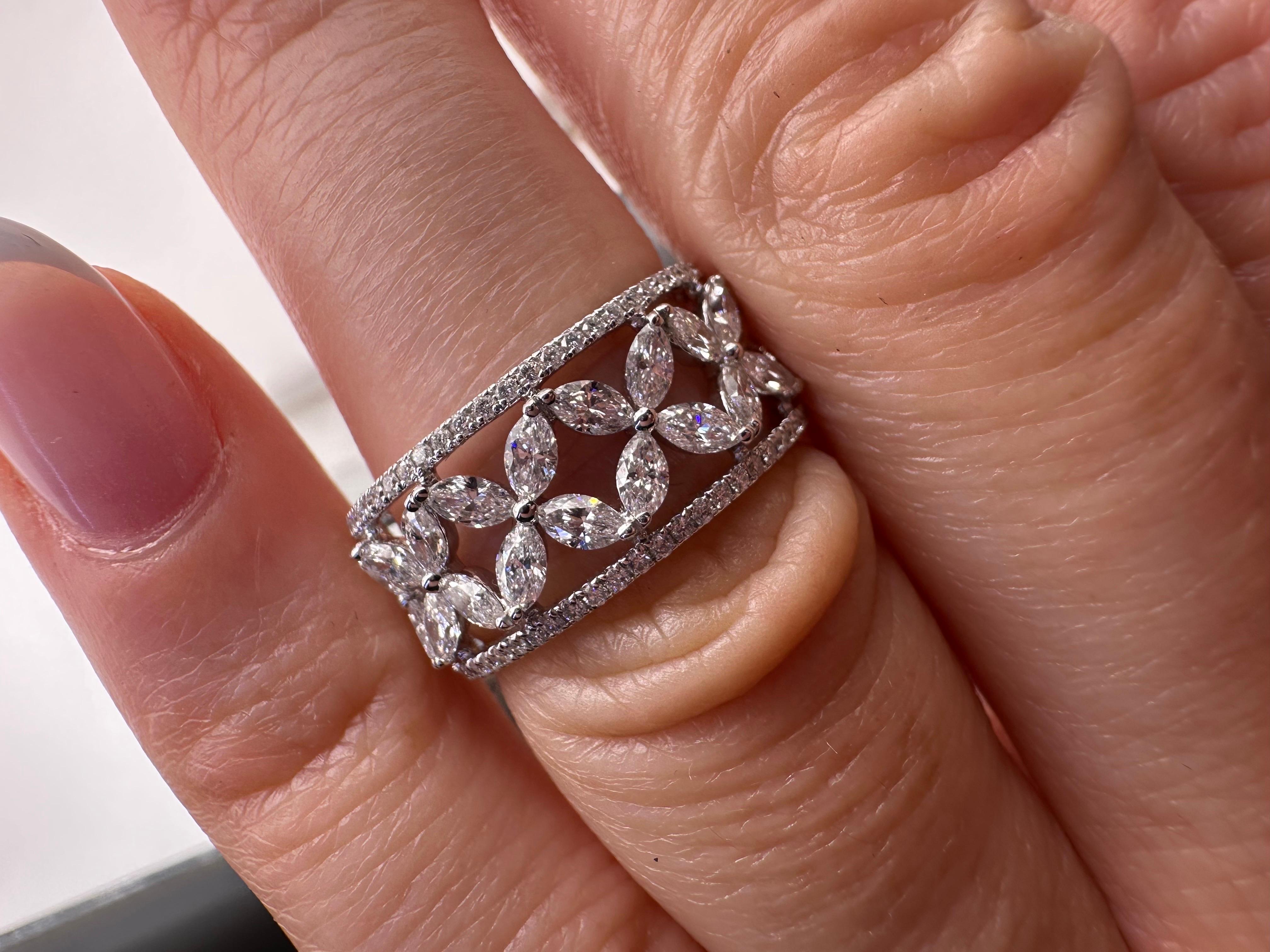 Marquise Cut Marquise diamond ring 18KT gold eternity ring For Sale