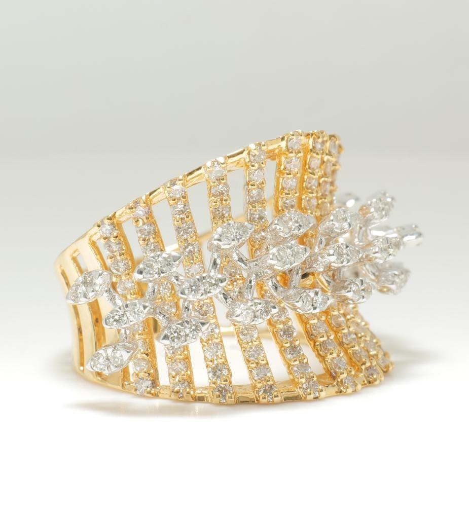 Marquise Diamantring aus 14K massivem Gold (zertifiziert) (Rundschliff) im Angebot