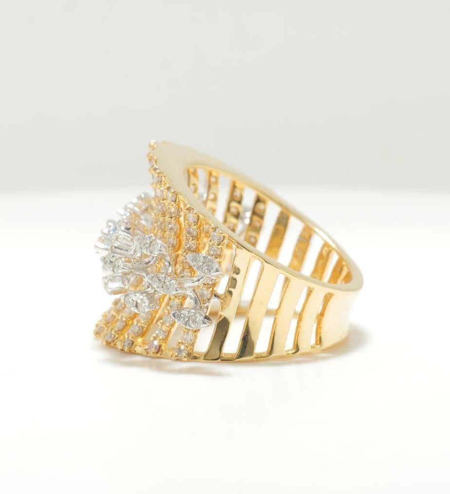 Marquise Diamantring aus 14K massivem Gold (zertifiziert) Damen im Angebot
