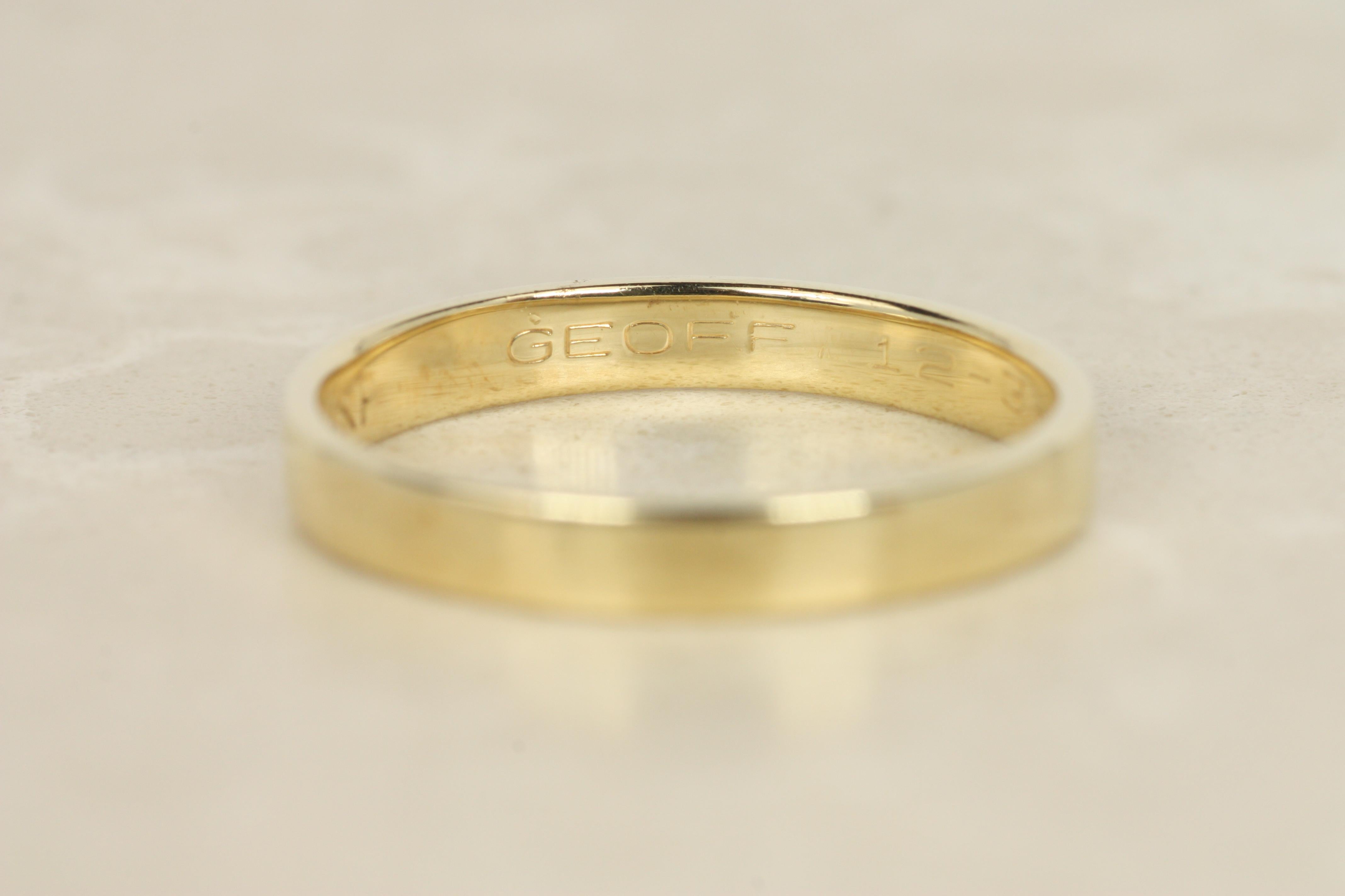 Bague de fiançailles et alliance en or jaune 14K avec diamant et saphir en forme de marquise en vente 5