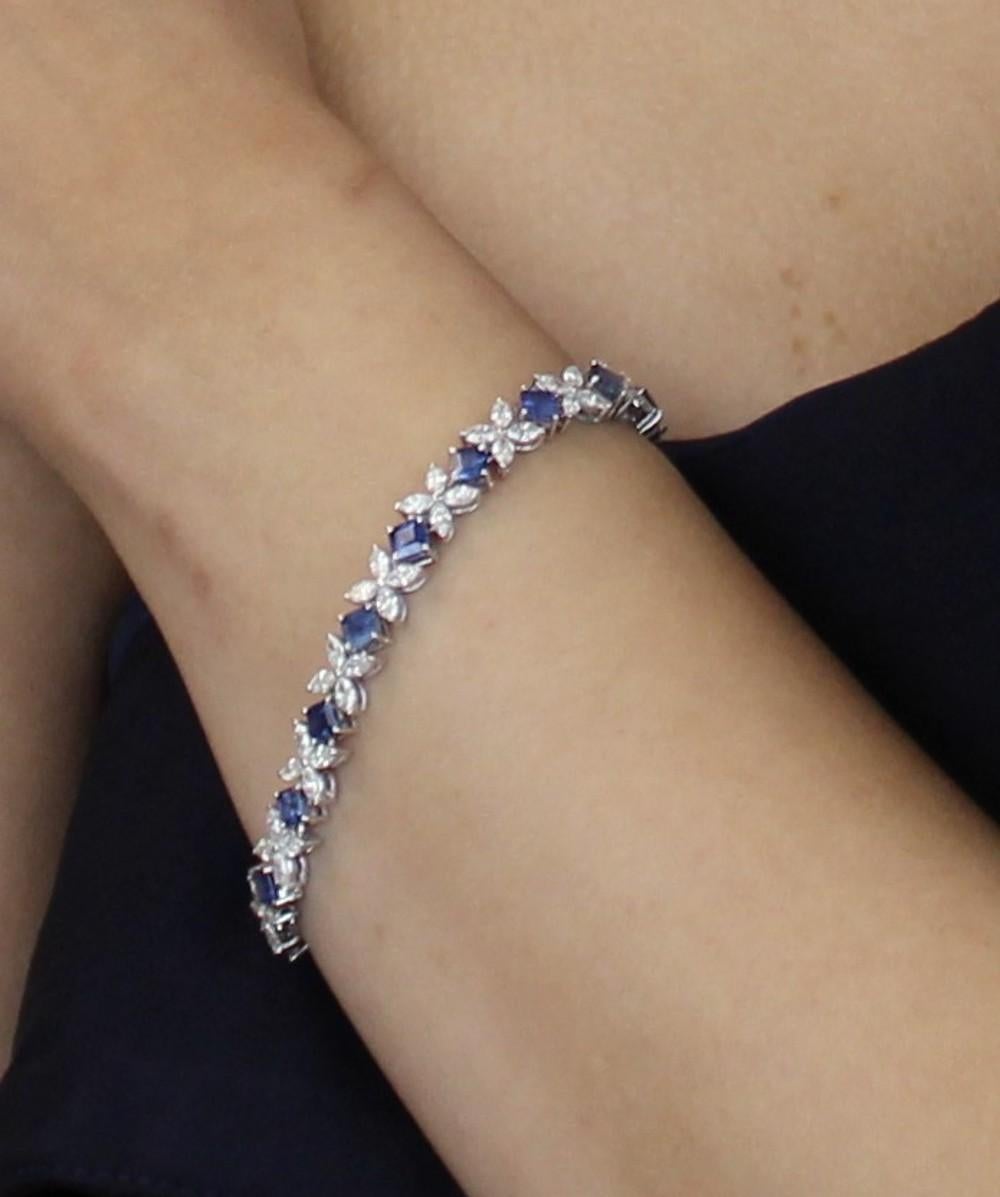Marquise Diamond Tennis Bracelet with Princess Cut Blue Sapphires in 18k Gold For Sale 1