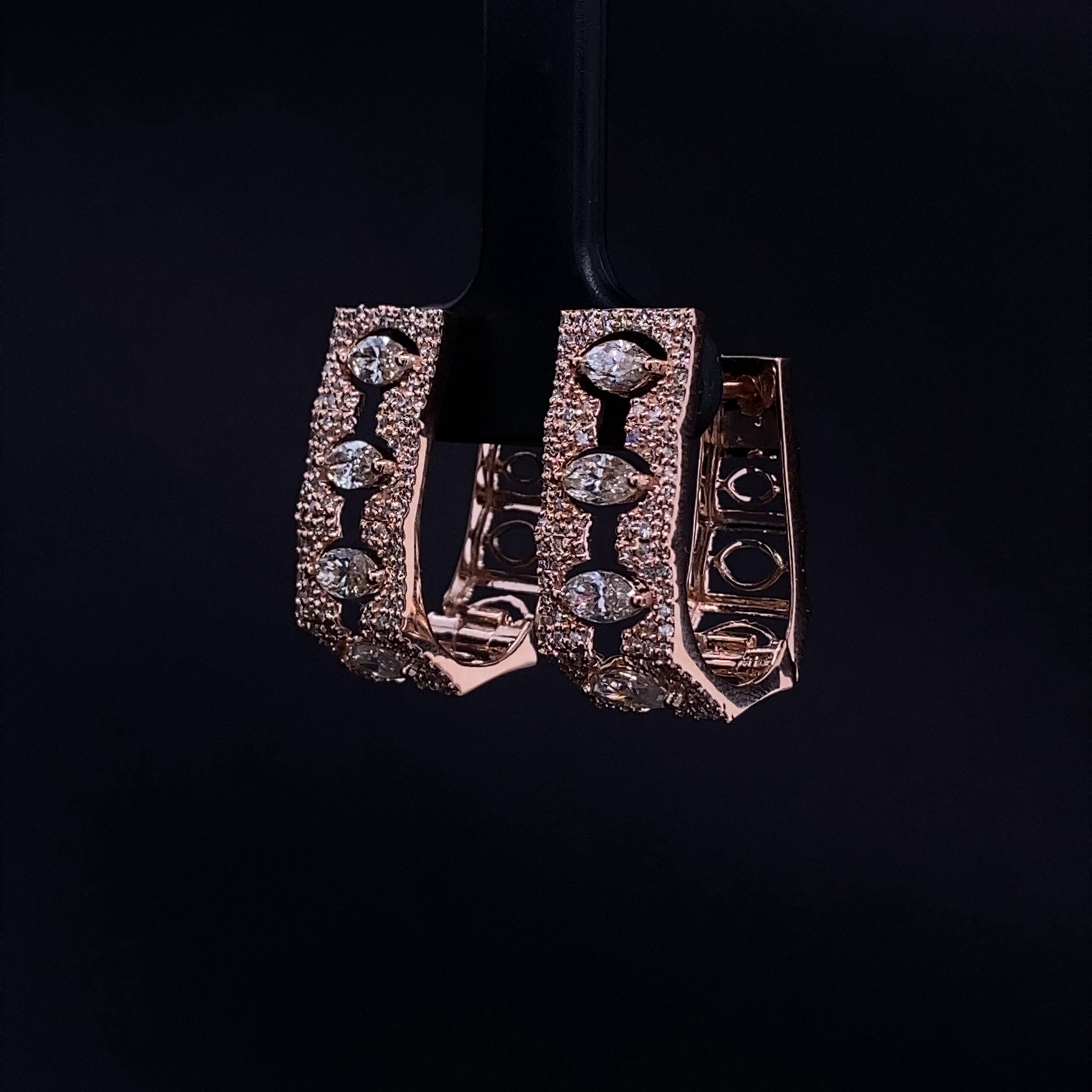 Marquise-Diamanten-Bar Plug-Ohrringe aus 18 Karat massivem Gold (Art déco) im Angebot