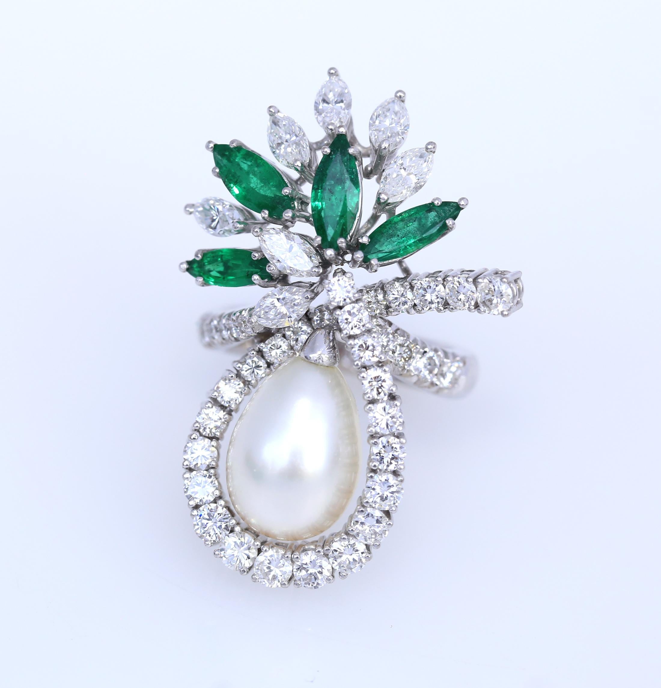 Marquise Diamonds Pearl Colombian Emeralds 18 K White Gold Ring 3
