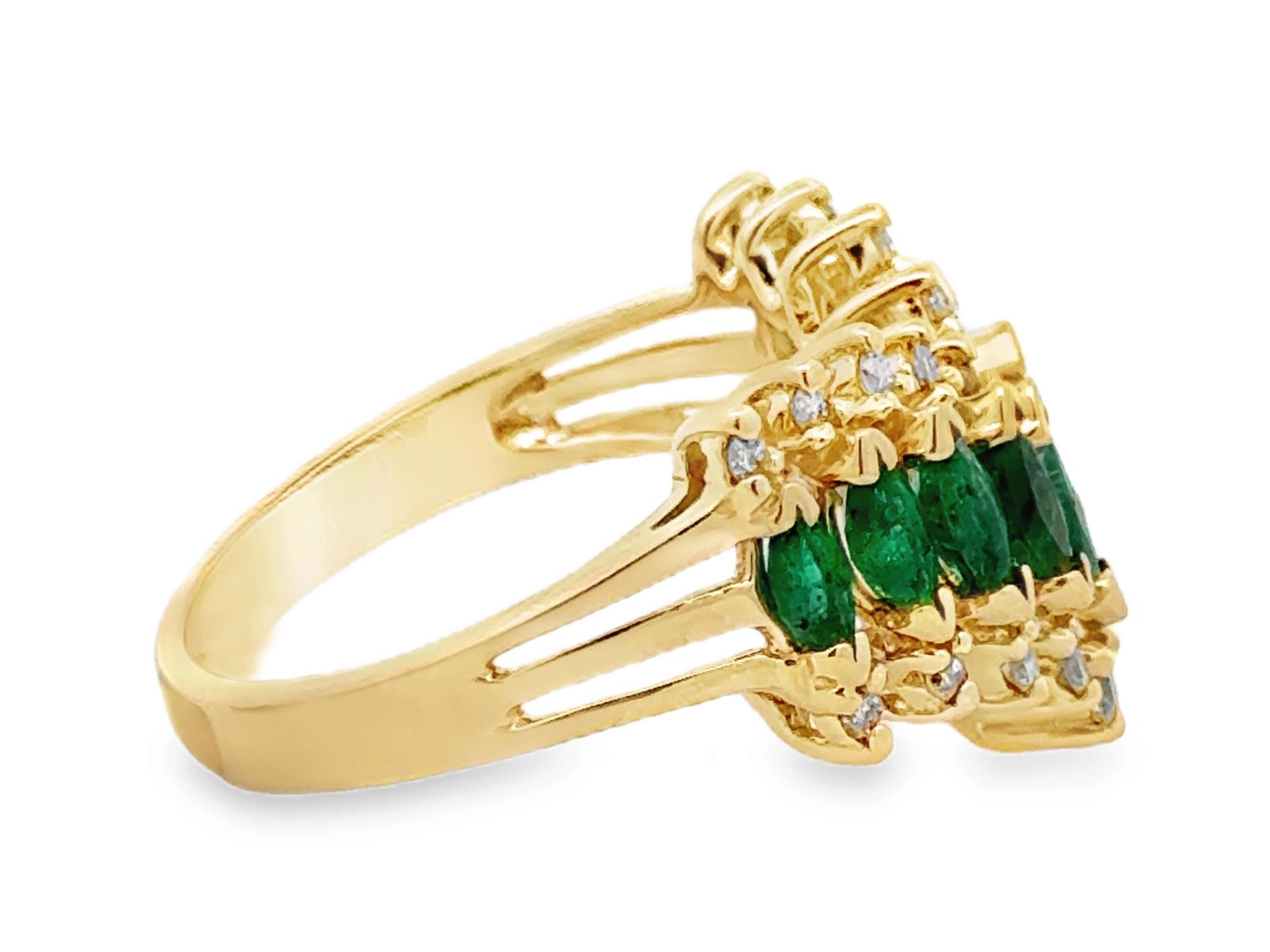Marquise Emerald and Diamond V-Shaped Ring 14k Yellow Gold In Excellent Condition For Sale In Honolulu, HI