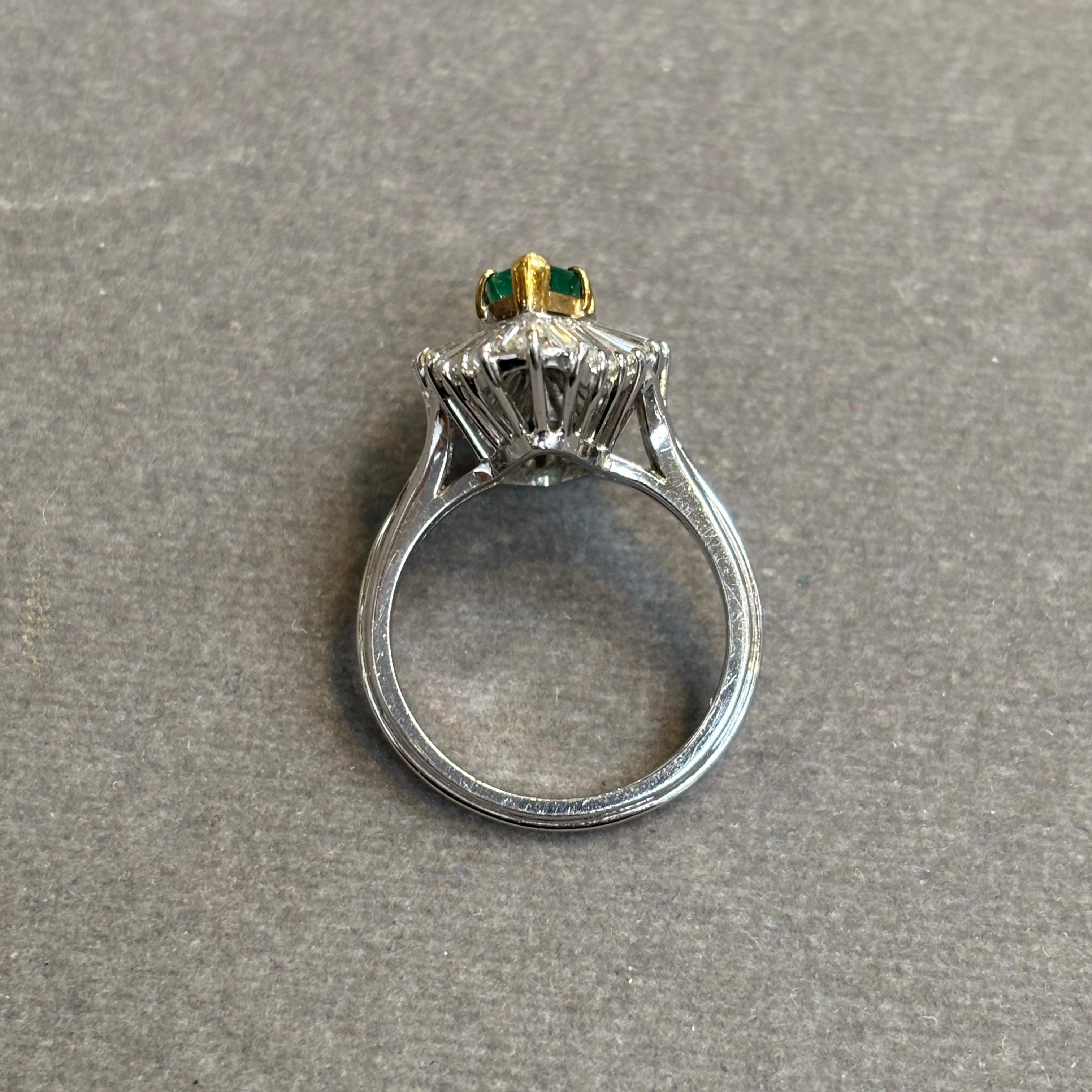 Anillo Bailarina Esmeralda Marquesa en venta 3