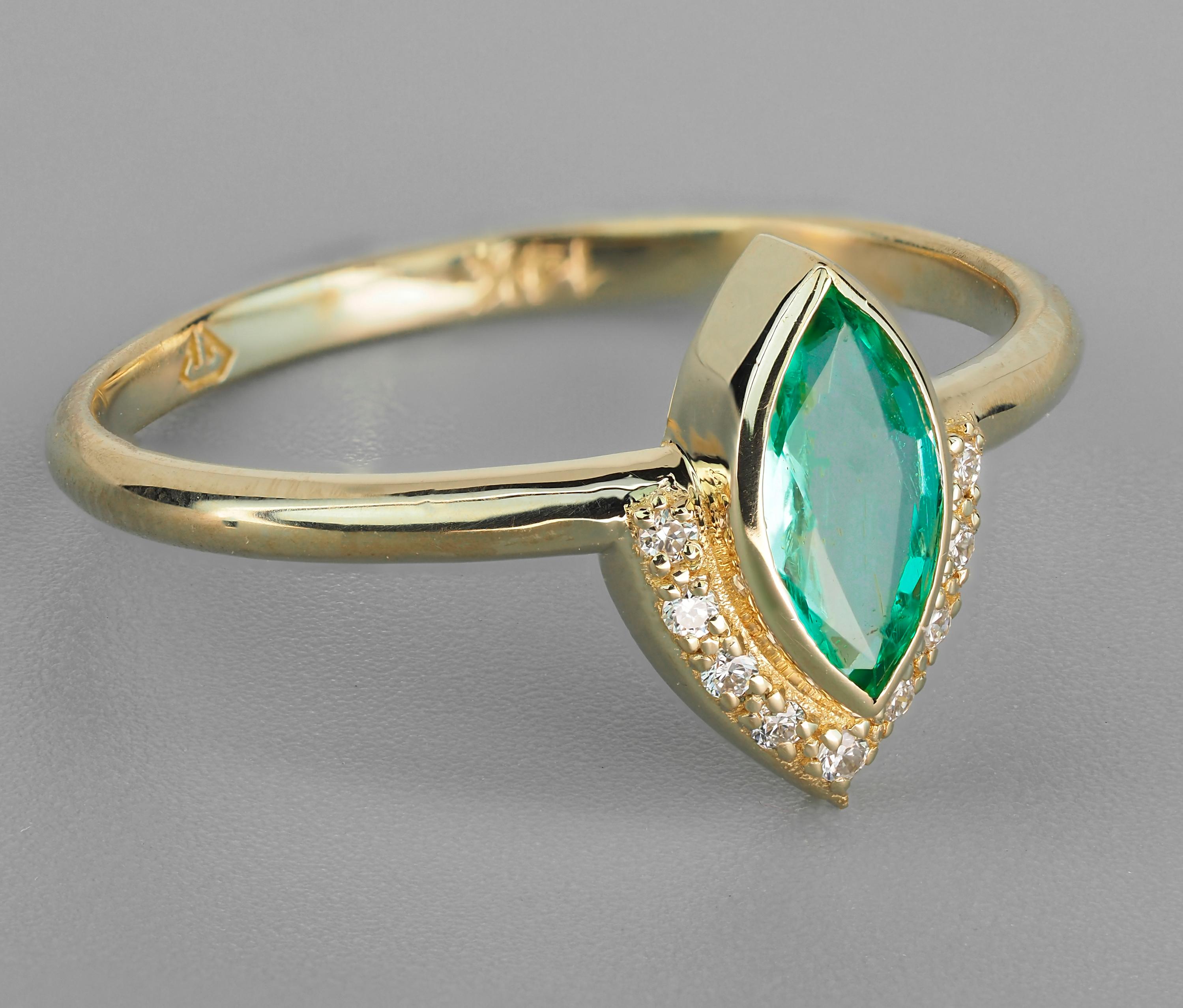 Marquise Cut Marquise Emerald Ring in 14 Karat Yellow Gold, Genuine Emerald Ring