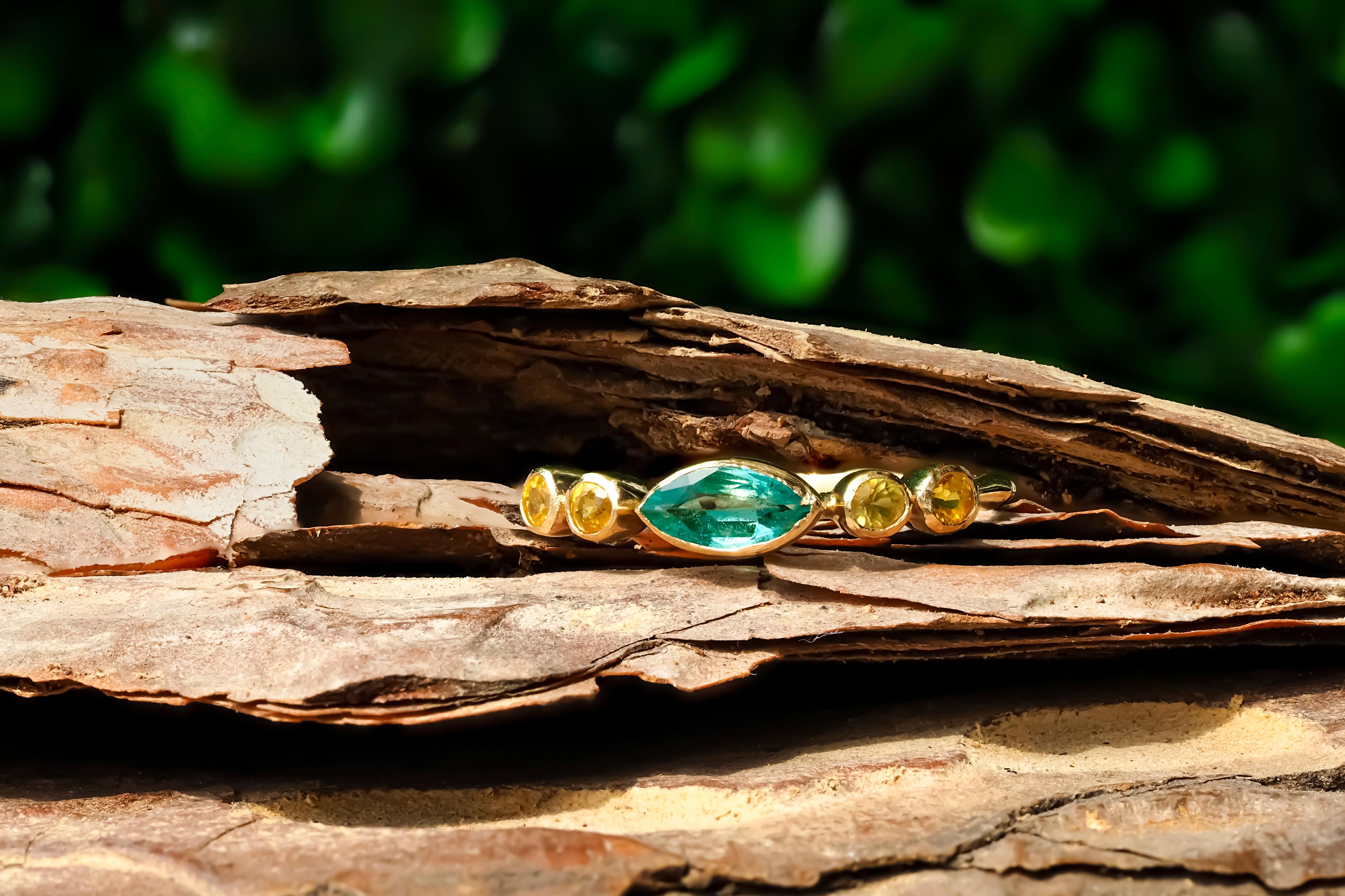 For Sale:  Marquise Emerald Ring in 14k Gold, Emerald and Yellow Sapphire Ring 2