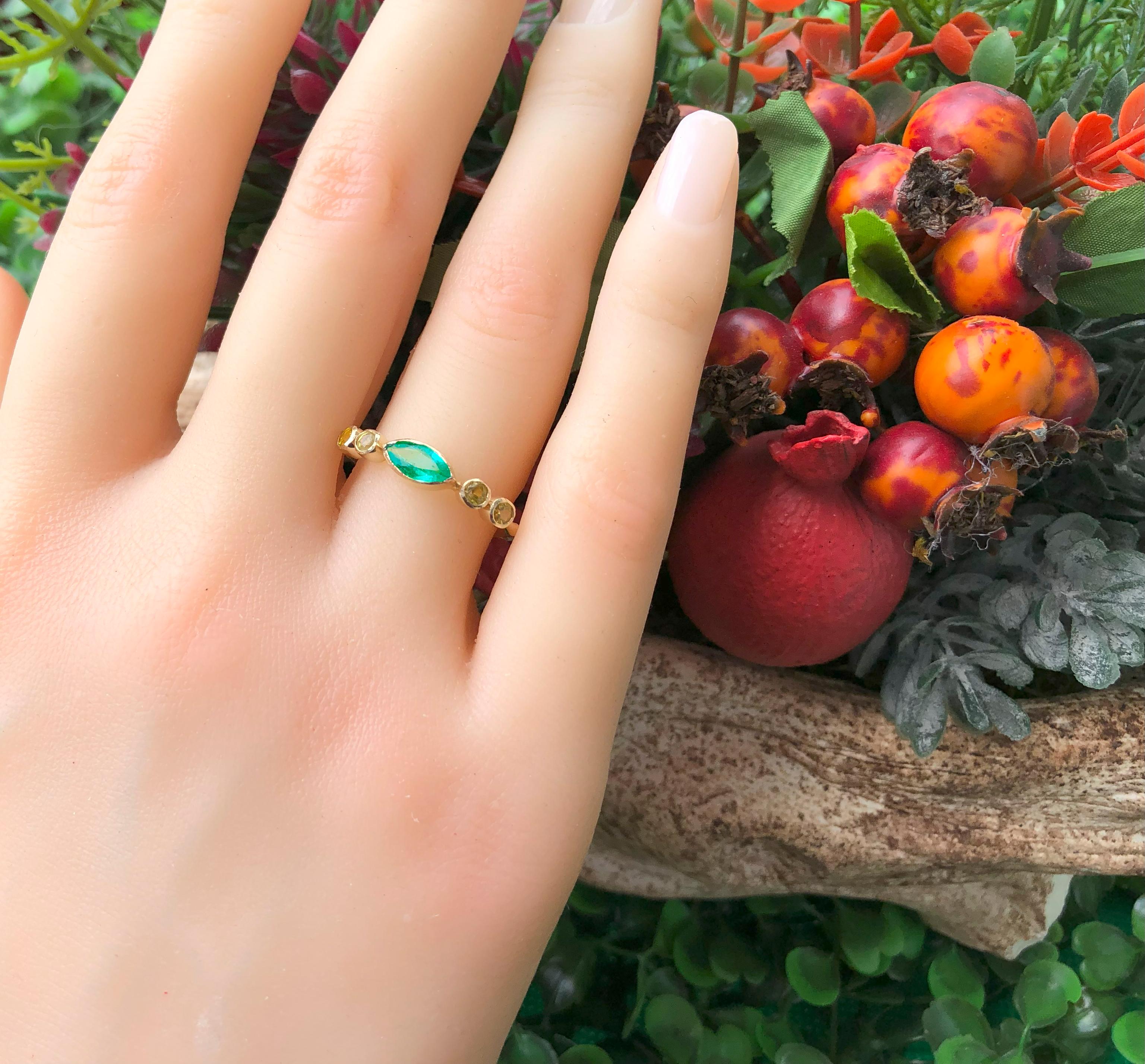 For Sale:  Marquise Emerald Ring in 14k Gold, Emerald and Yellow Sapphire Ring 7