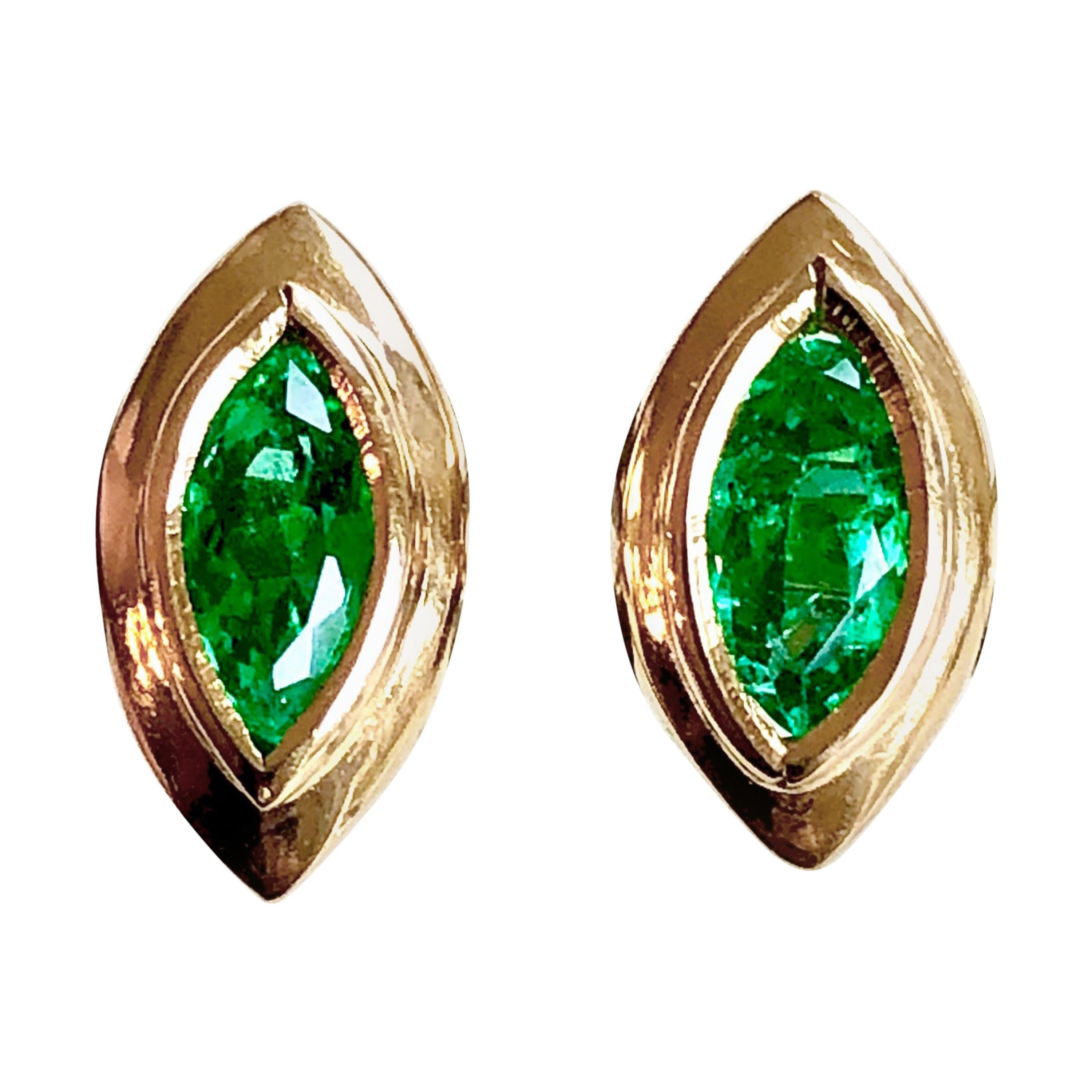 Marquise Emerald Stud Earrings 18 Karat Yellow Gold