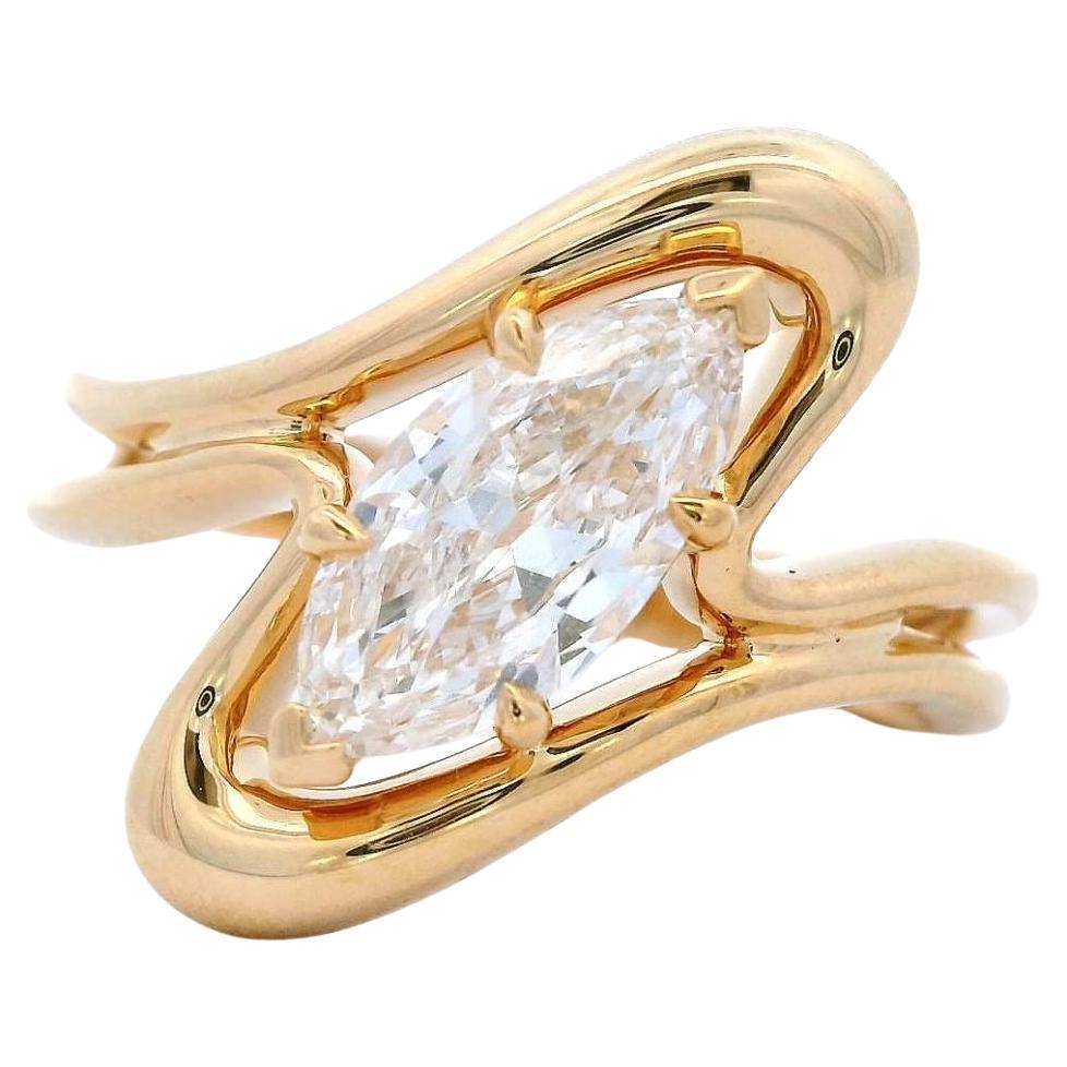 En vente :  Bague Marquise Flow en or jaune 18K avec diamants
