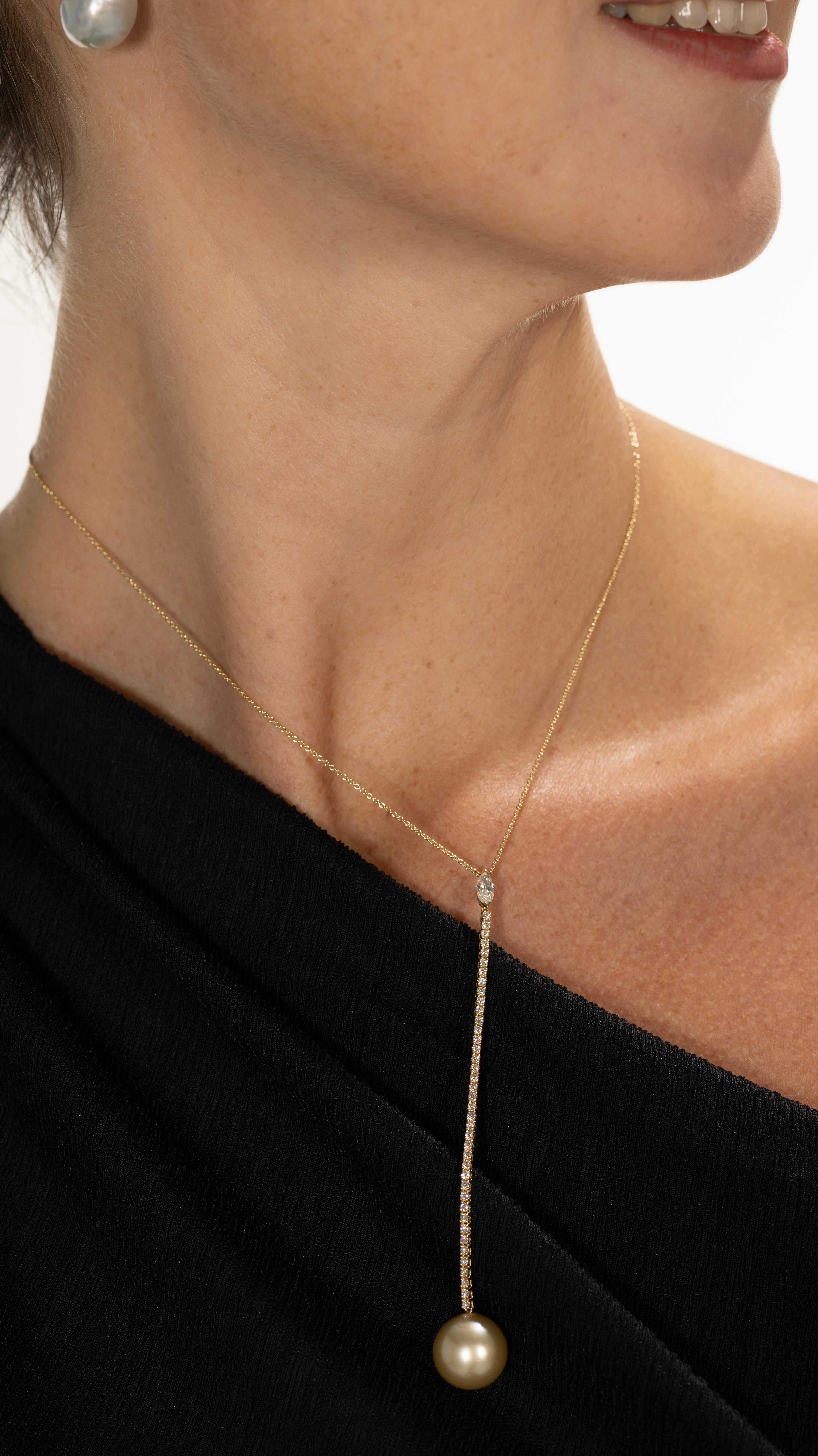 Collar Marquesa y Perla Dorada con Diamantes Engastados en Oro de 18K en venta 7