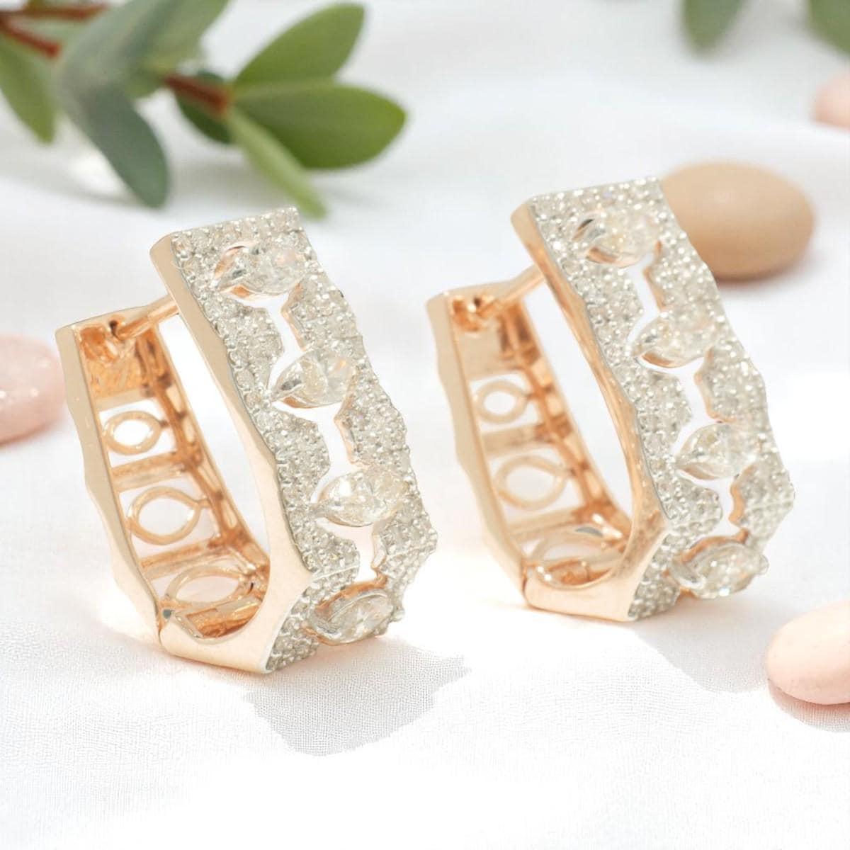 Taglio marquise Orecchini Huggie con diamante Marquise Halo in oro massiccio 14K (certificati) in vendita