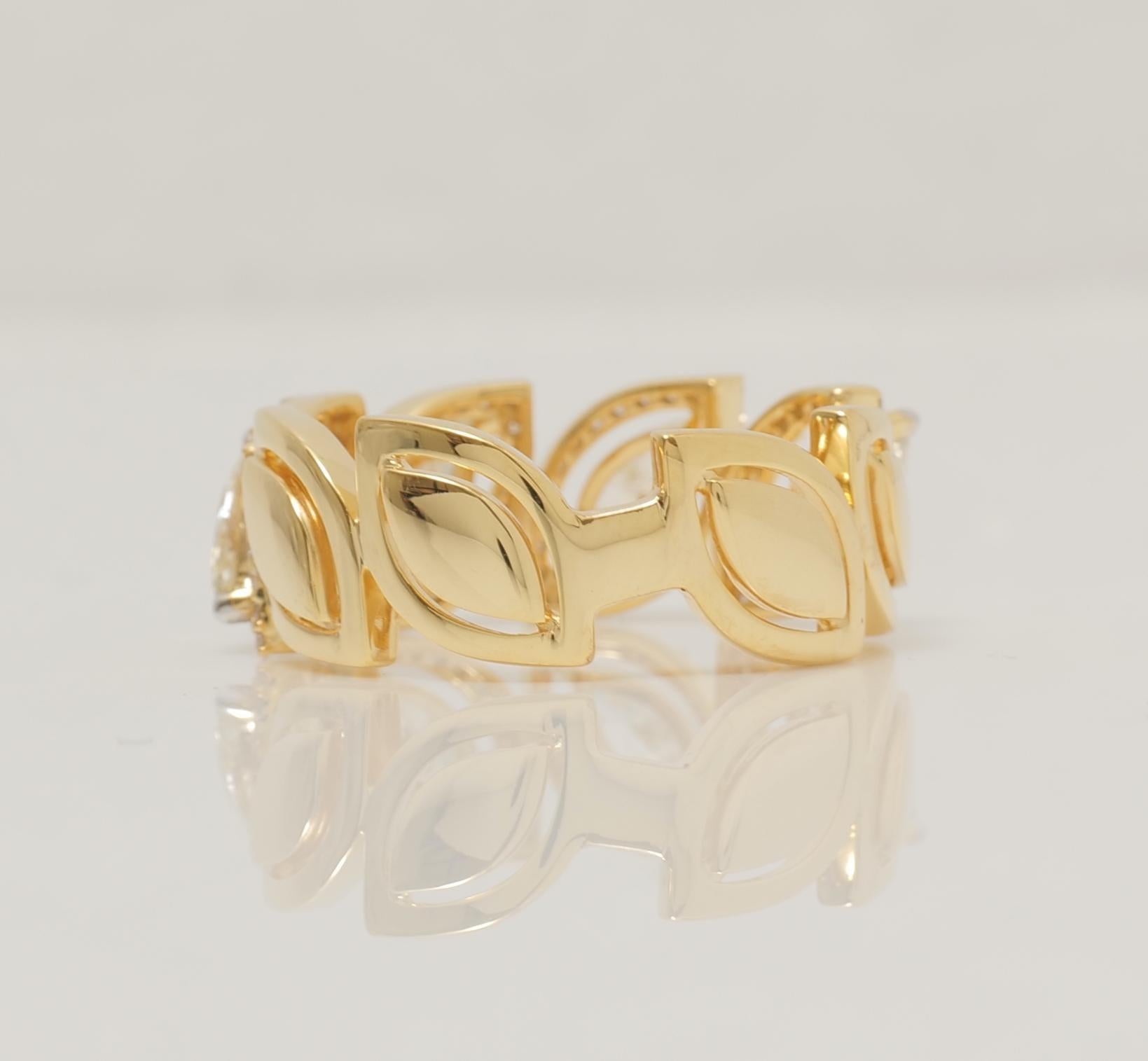 Donna Anello a fascia per l'eternità con diamante a foglie marquise in oro massiccio 14 carati (certificato) in vendita