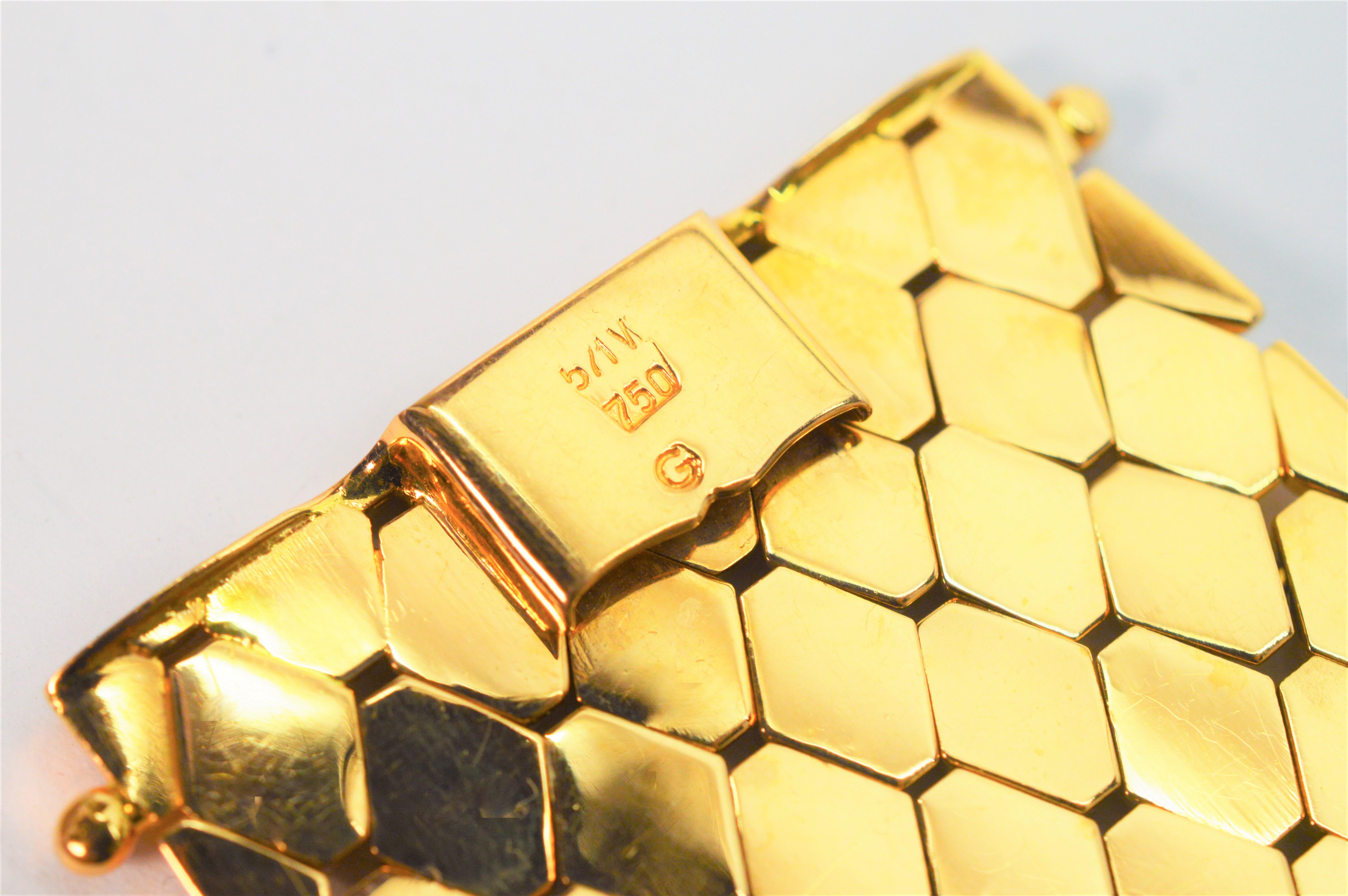 Bracelet manchette large et souple à maillons marquises en or jaune 18 carats en vente 4