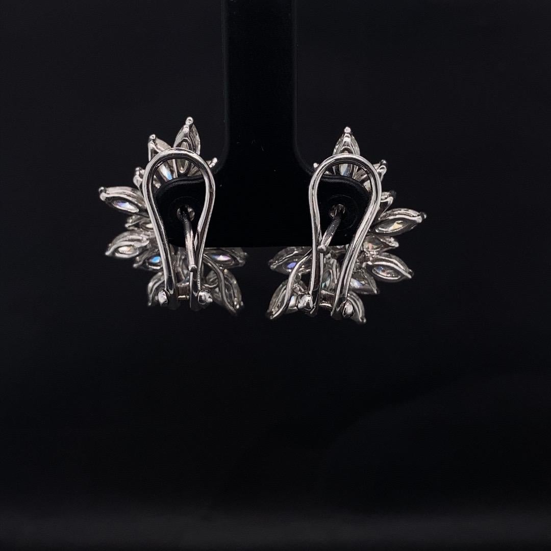 Marquise Natural Diamonds with Detachable Pearls Earrings in 18K Solid Gold In New Condition For Sale In New Delhi, DL