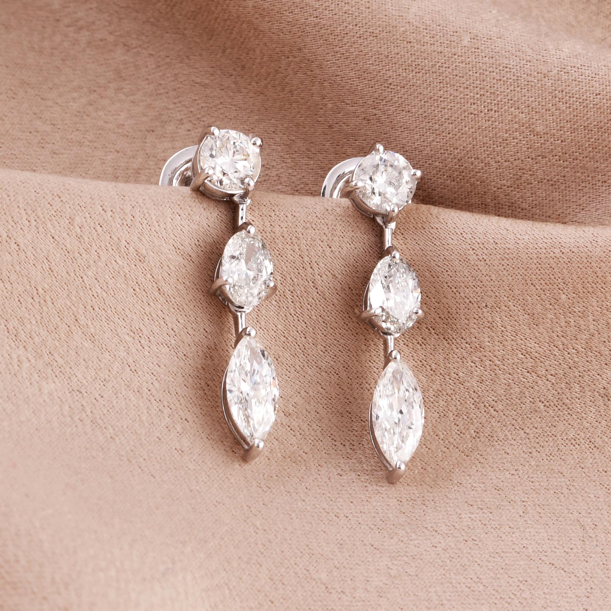 Introducing our exquisite Diamond Dangle Earrings, a perfect blend of sophistication and allure. These earrings are designed to make a statement and add a touch of glamour to any occasion. These earrings are available in 10k/14k/18k, Rose
