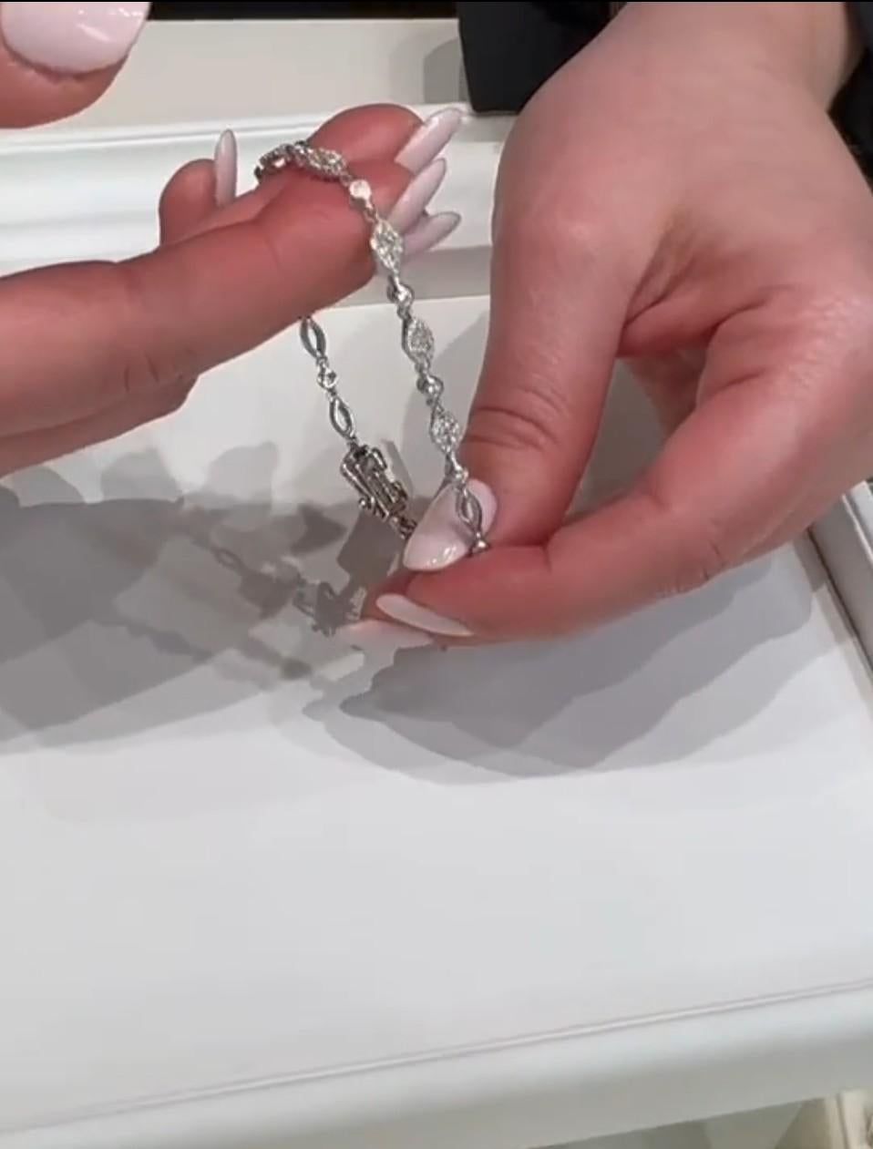 De las mujeres Pulsera de Diamantes de Oro Blanco de 14 K con Doble Cierre de Seguridad en venta