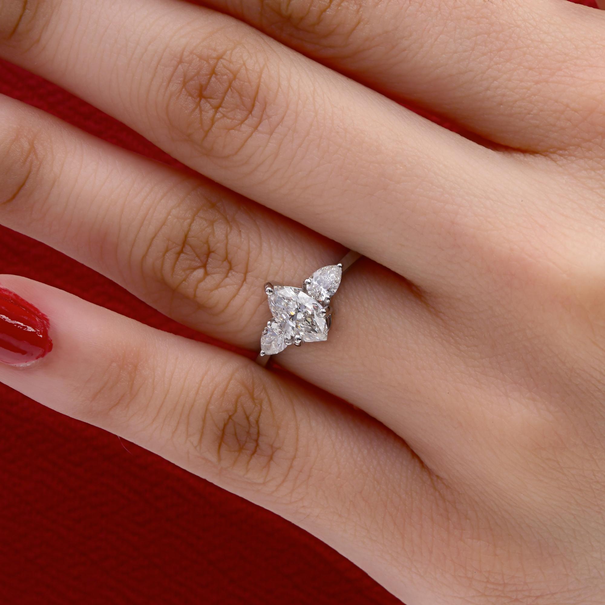 Im Angebot: Marquise Birne SI/H Diamant Drei Stein Verlobungsring 18 Karat Weißgold () 2
