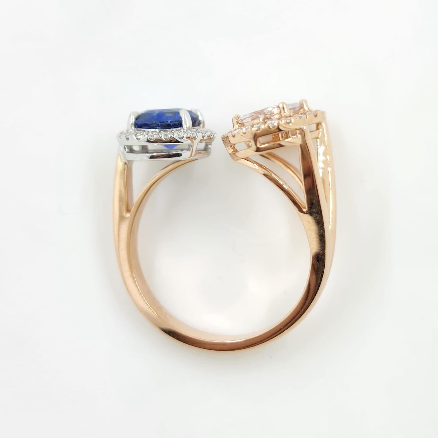 Marquise Pink Diamond and Blue Sapphire Ring in 18K Rose and White Gold In New Condition For Sale In Hong Kong, HK
