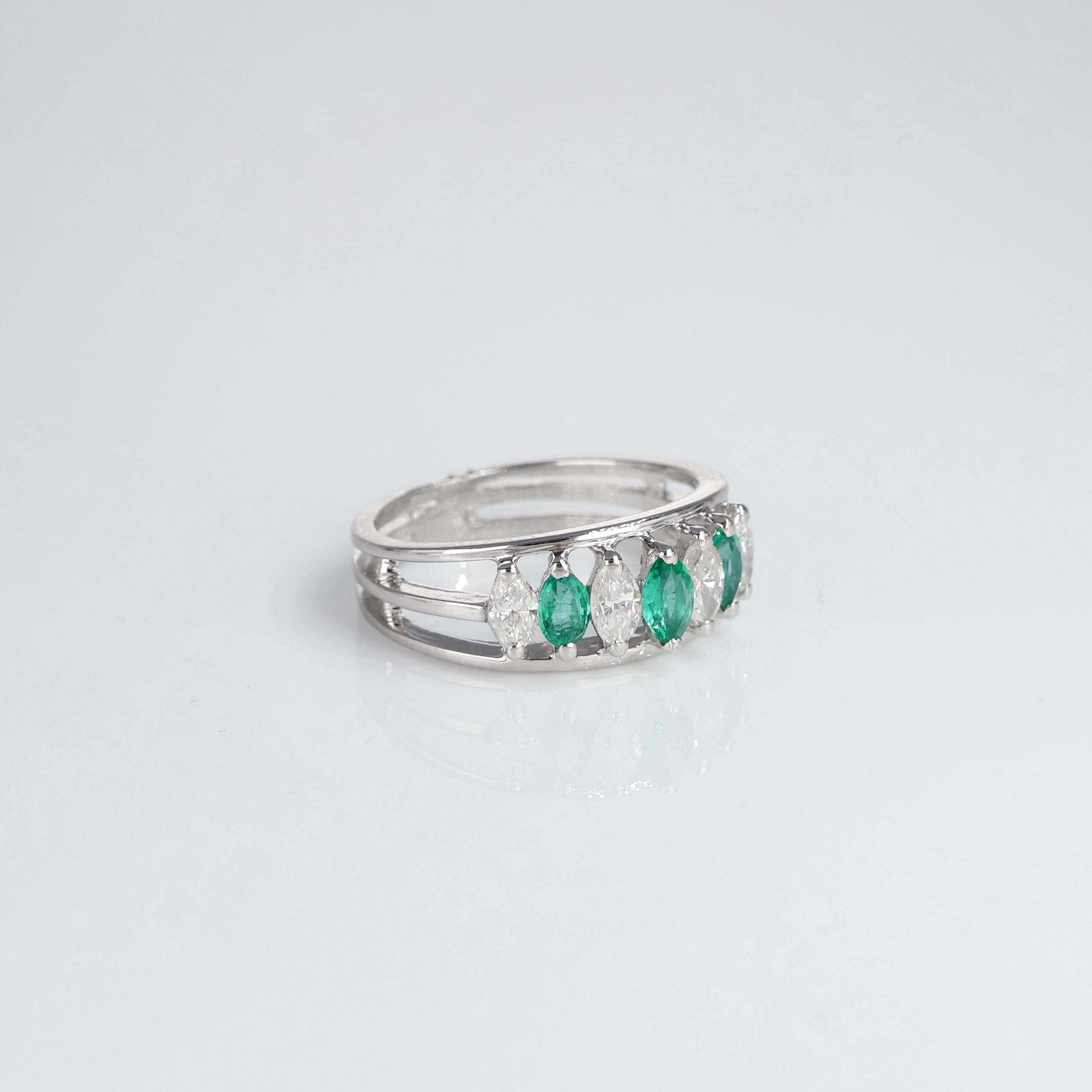 Marquise Cut Marquise Ring White Gold Emerald 0.36 carats and White Diamond 0.55 carats For Sale