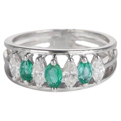 Marquise Ring White Gold Emerald 0.36 carats and White Diamond 0.55 carats