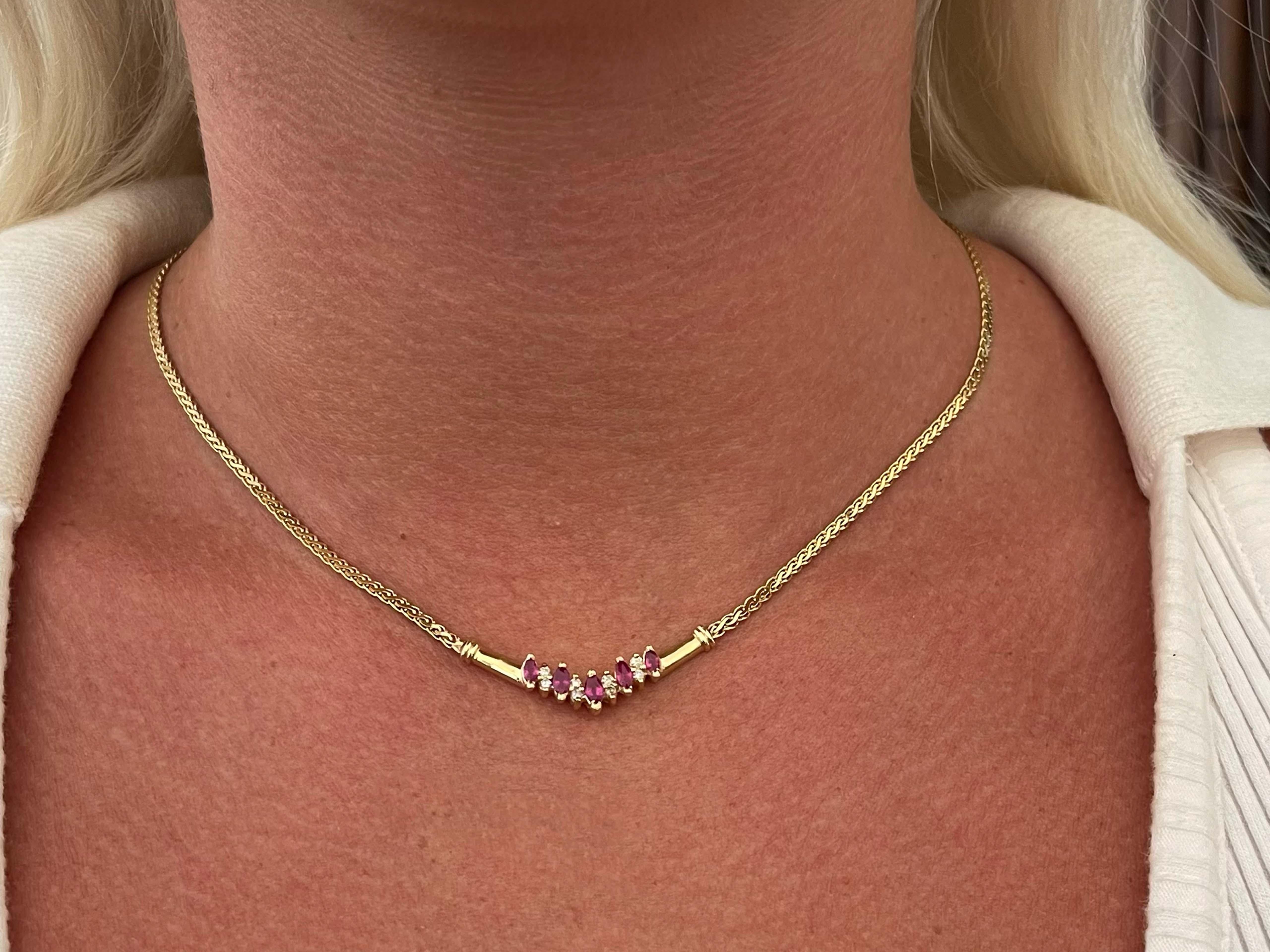 Item Specifications:
​
​Metal: 14K Yellow Gold

Total Weight: 9.8 Grams

Chain Length: 18