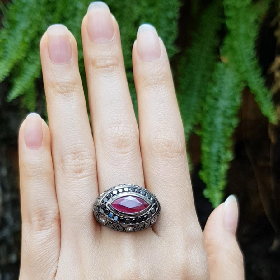 Ruby 2.32 carats, Black Diamond 2.07 carats with Diamond 0.36 carat  Ring set in 18 Karat White Gold Settings 

Width: 2.2 cm
Length: 1.5 cm 
Ring Size: 54

