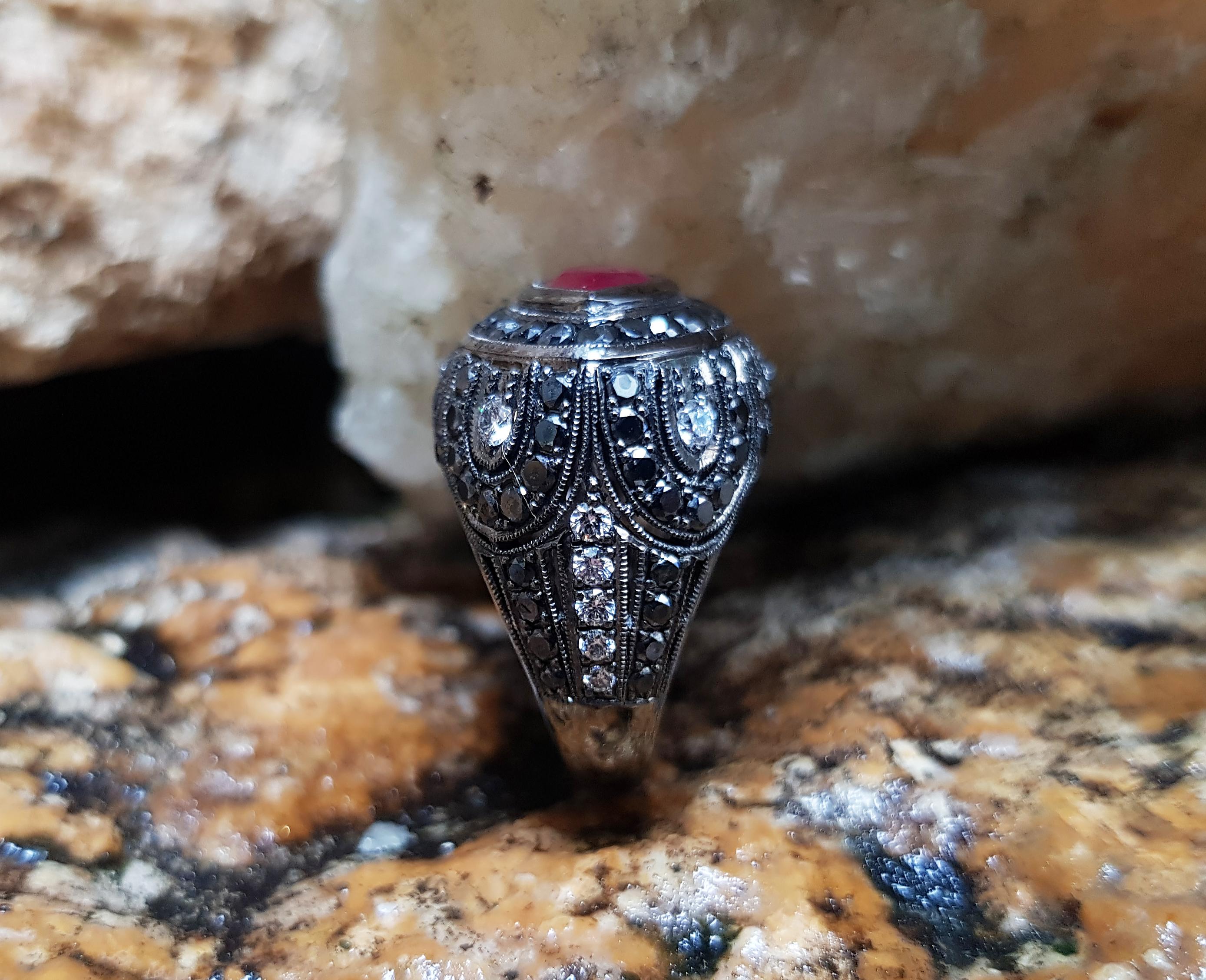 Marquise Ruby, Black Diamond with Diamond Ring Set in 18 Karat White Gold For Sale 3