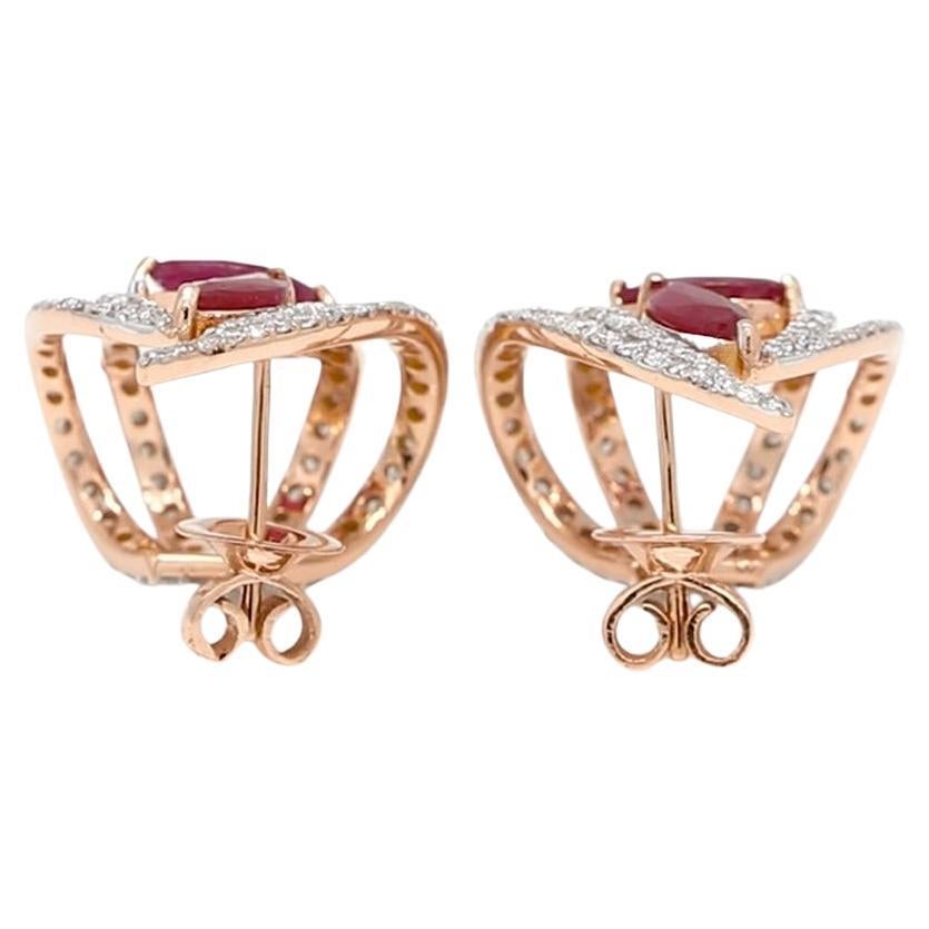 Boucles d'oreilles minimales en or rose 14k avec pierres précieuses Marquise Rubis et diamants Pour femmes en vente