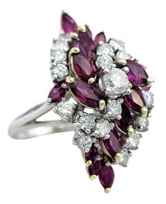 Marquise Rubin & runde Diamanten Cluster Cocktail Ring in 14 Karat Gold
