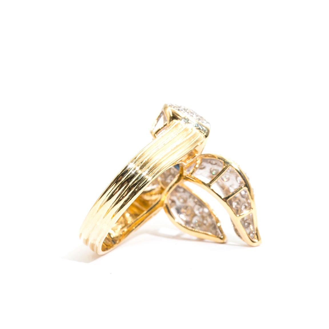 Marquise Cut Marquise Sapphire and 0.80 Carat Diamond 18 Carat Gold Vintage Bow Cluster Ring