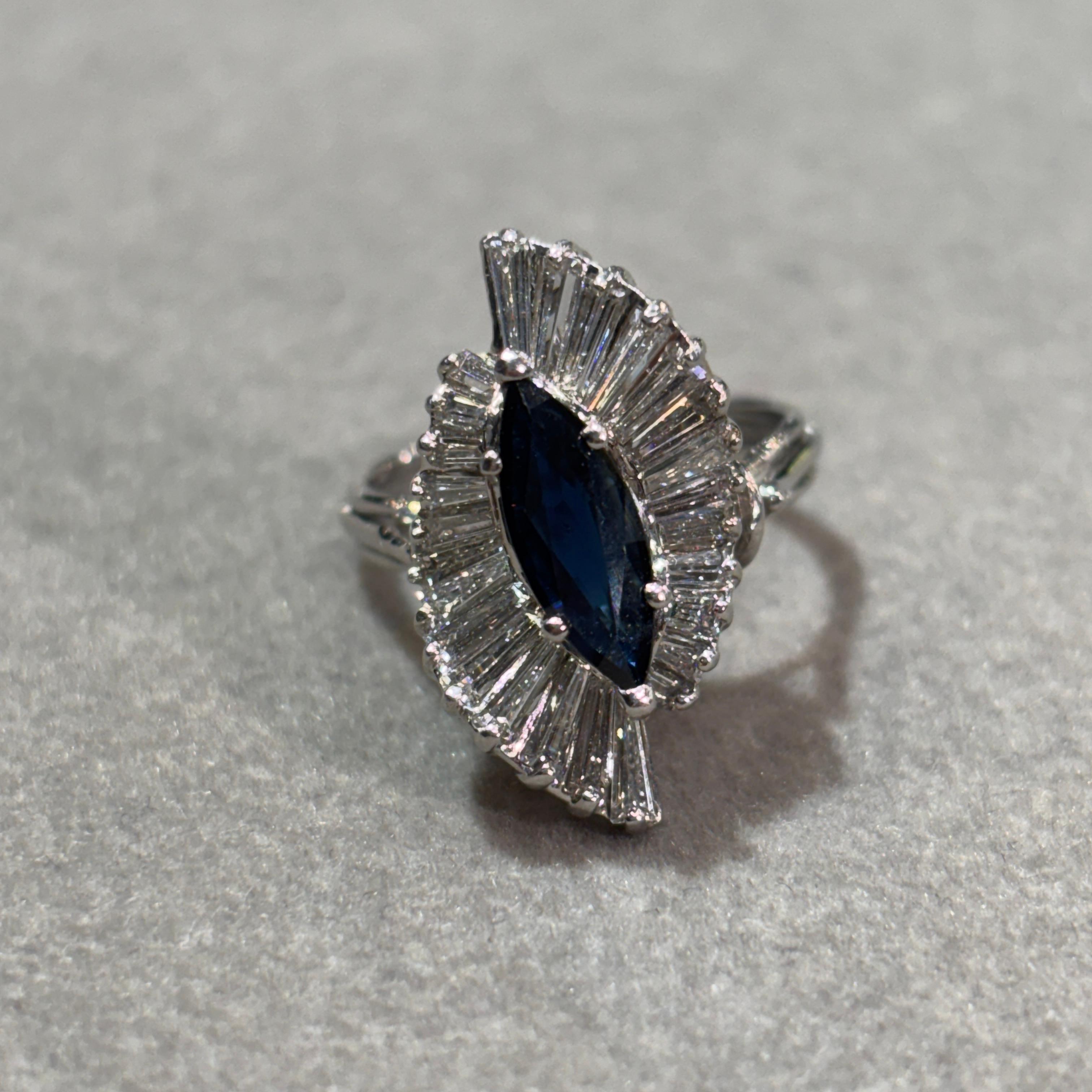 Bague ballerine saphir marquise en vente 1
